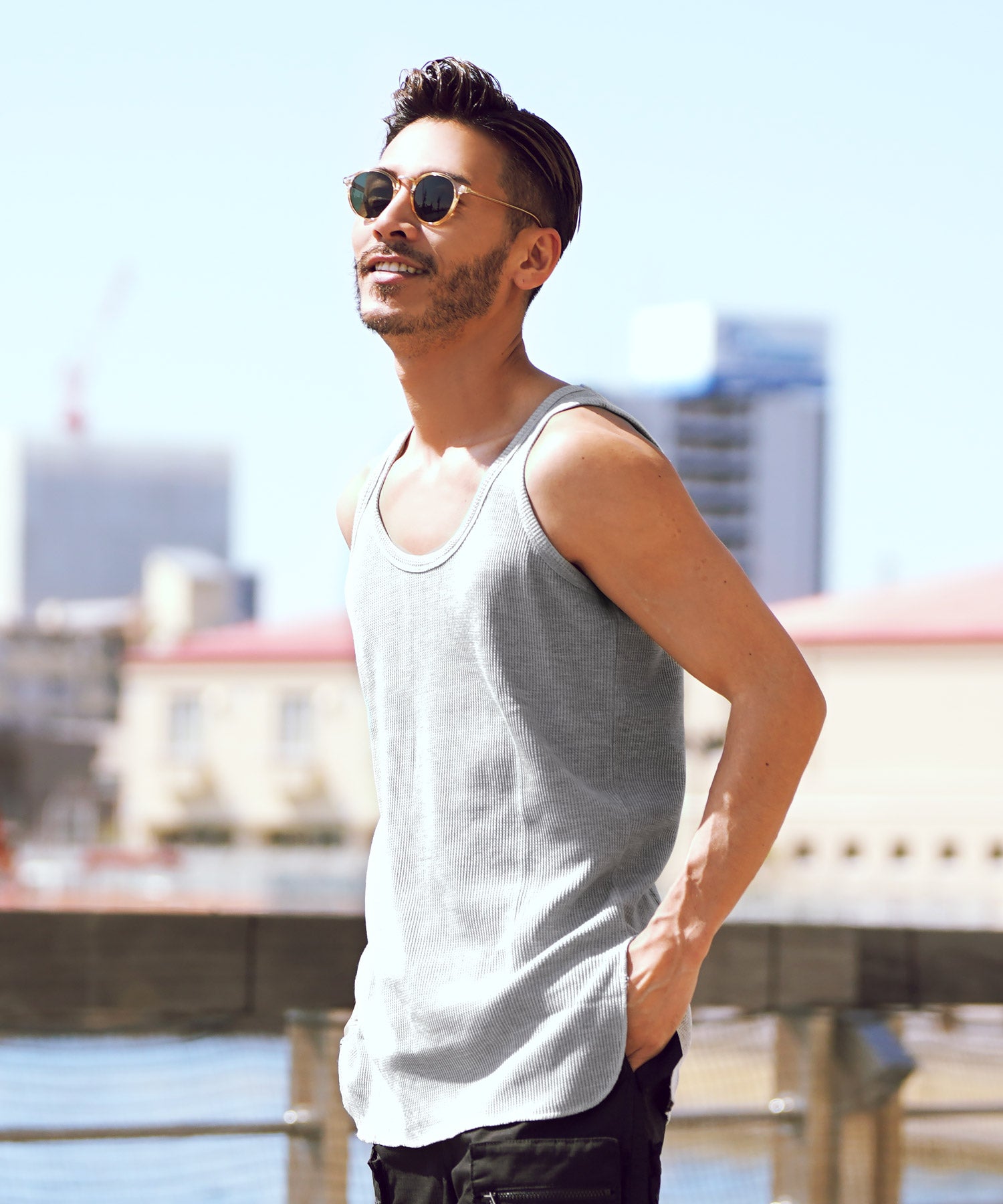 ジギーズショップ JIGGYS SHOP 長款鬆餅多功能 / 長款 T恤 男士 時尚 T恤 短袖 長袖 背心 上衣 圓領