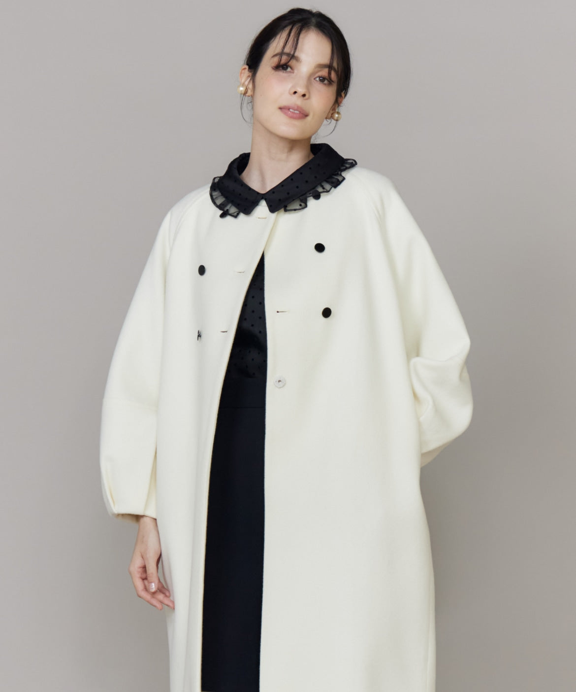 マーリエ ル カセット Maglie le cassetto ダブル釦袖ボリュームコート (オフホワイト1) オフホワイト1