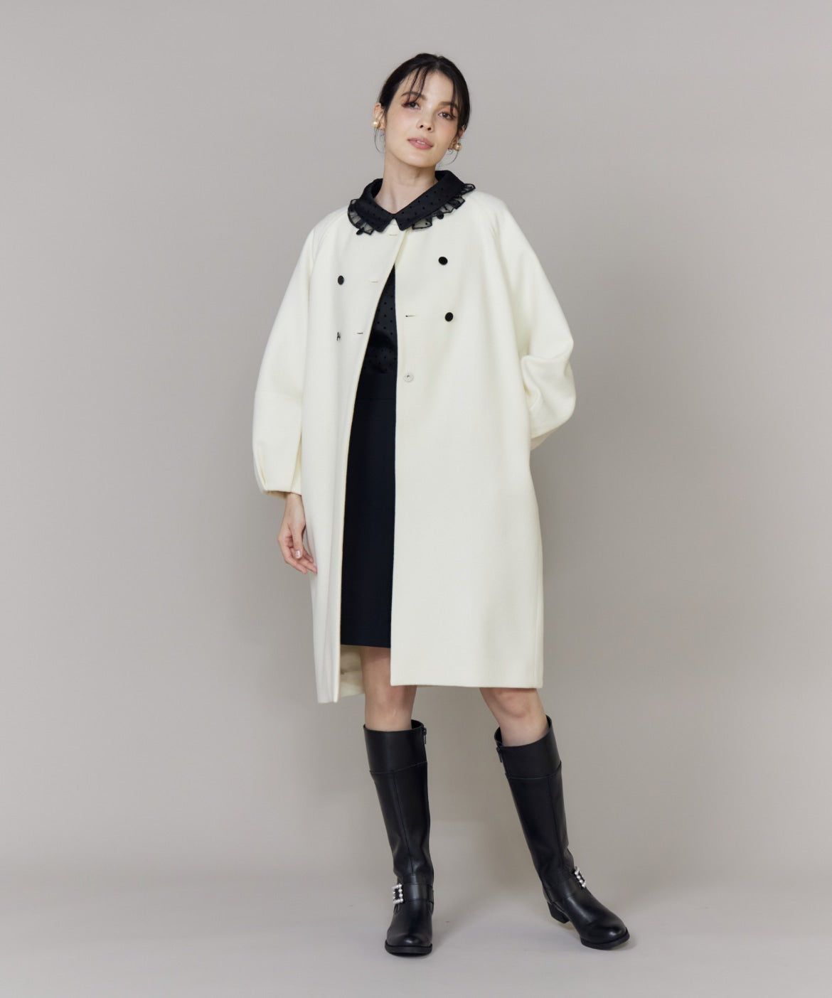 マーリエ ル カセット Maglie le cassetto ダブル釦袖ボリュームコート (オフホワイト1) オフホワイト1