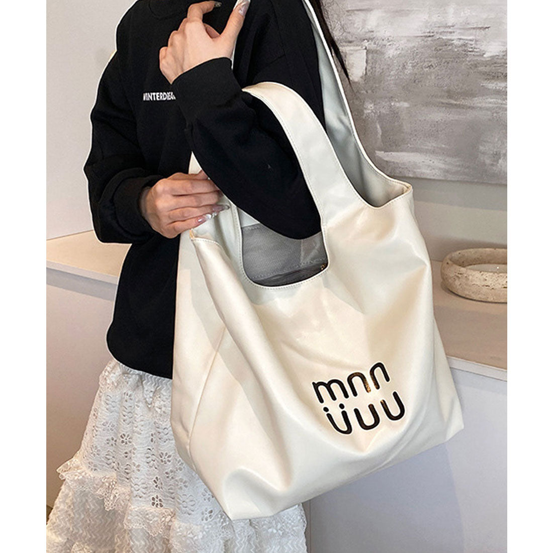 フロージュ florge 【A4収納可・軽量】フロントロゴシンプルレザートートバッグ/ビジネスバッグ