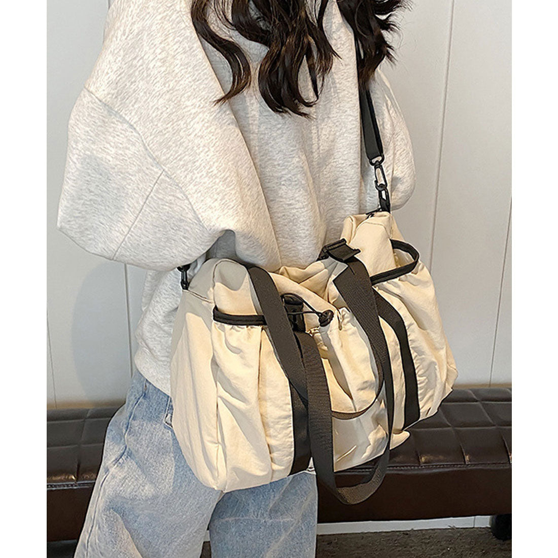 フロージュ florge 【A4収納可・軽い◎】2WAY ギャザーポケットカジュアルボストンバッグ/ショルダーバッグ (ライトベージュ) ライトベージュ