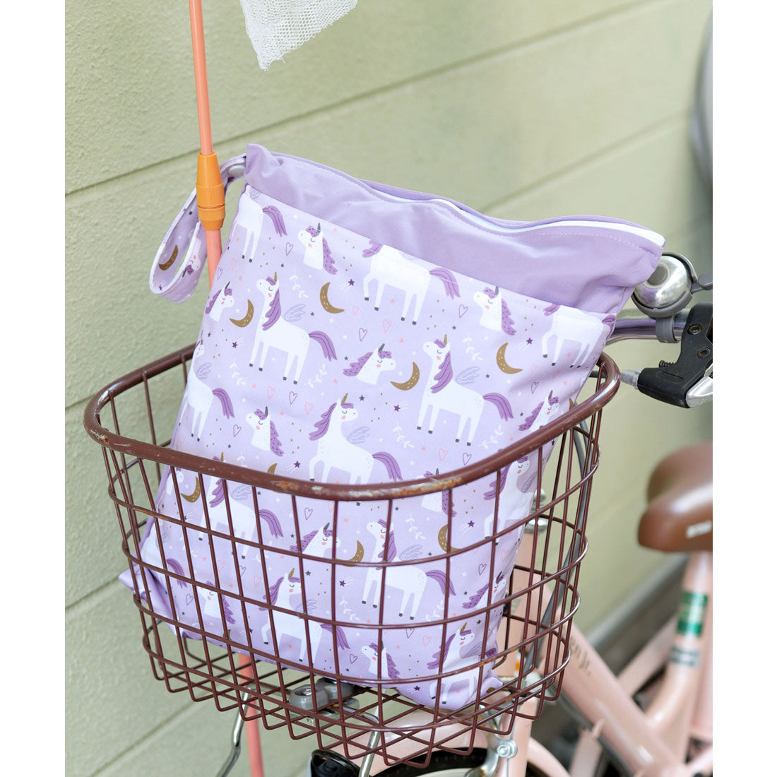 フロージュ florge 【防水・撥水】ストラップ付大容量マルチポーチ/着替え入れ/おむつポーチ