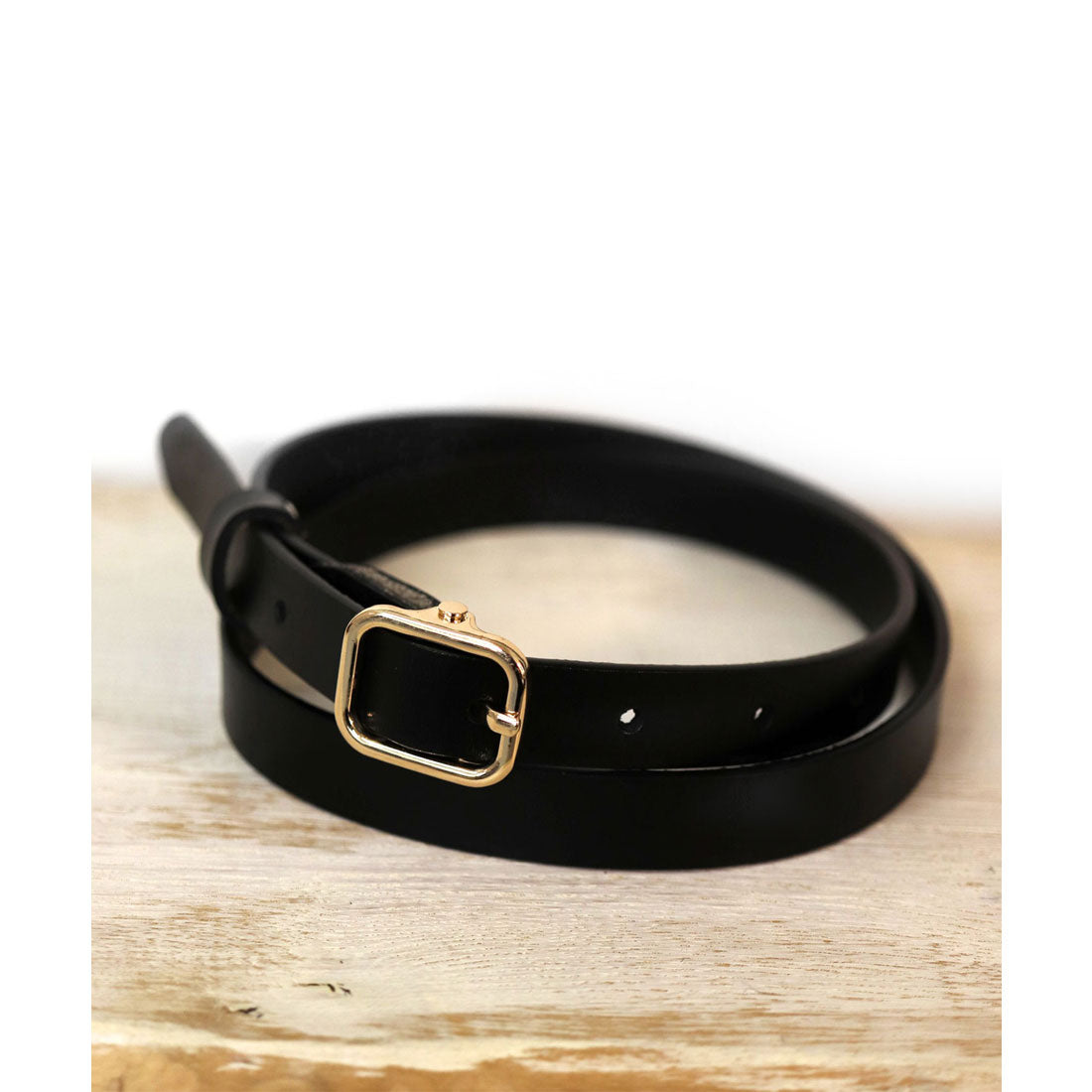 フロージュ florge 【牛革】細身スクエアバックルレザーベルト (ブラック) ブラック