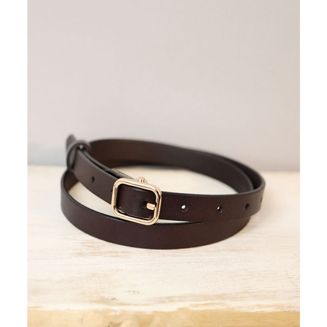フロージュ florge 【牛革】細身スクエアバックルレザーベルト,Dブラウン
