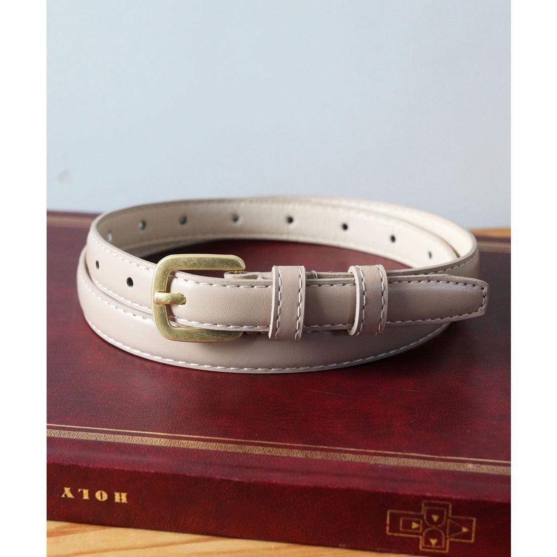 フロージュ florge レザータッチCバックル細めレディースベルト (モカ) モカ