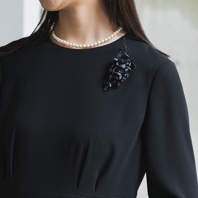 フォルムフォルマ form forma お花コサージュ/卒業式・入学式 (ブラック) ブラック