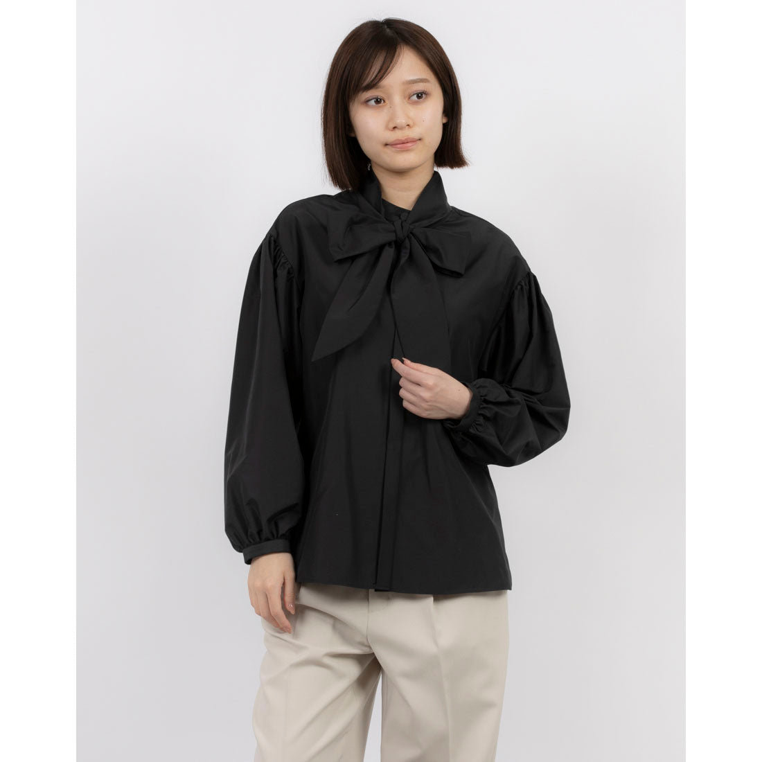 フォルムフォルマ form forma 【喪服】【洗える】ボウタイ付きブラウス(単品) /卒業式(卒園式)入学式(入園式)七五三・お宮参り (ブラック) ブラック