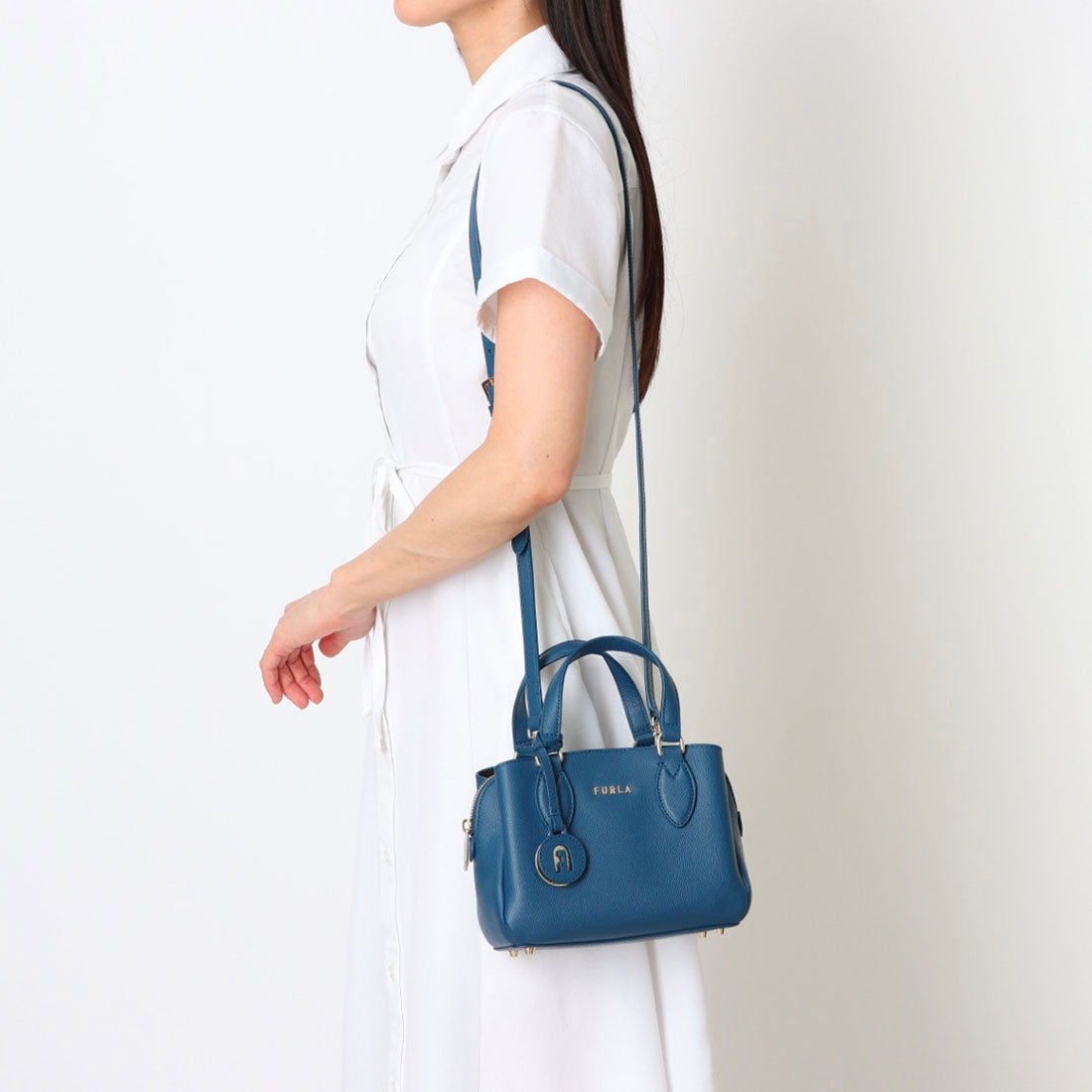 フルラ FURLA バッグ (ブルー) 他