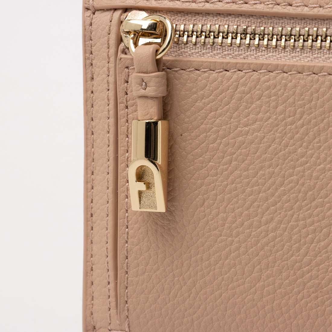 フルラ FURLA 財布 (ピンク) 他