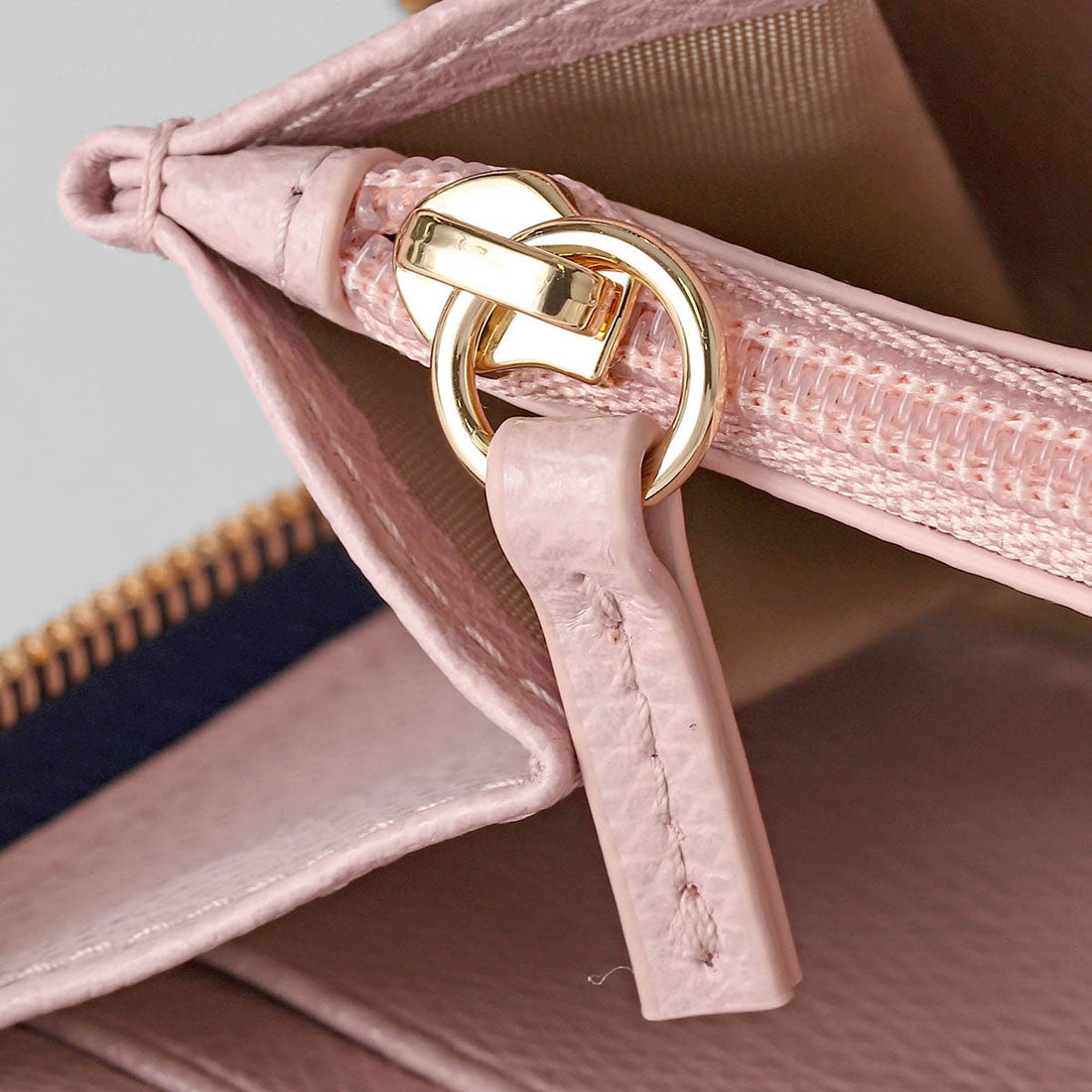 フルラ FURLA 長財布(ラウンドファスナー) カメリア XL ZIP AROUND WALLET WP00313 ARE000 4503S 1 007 (インディゴ/コローラ) インディゴ/コローラ