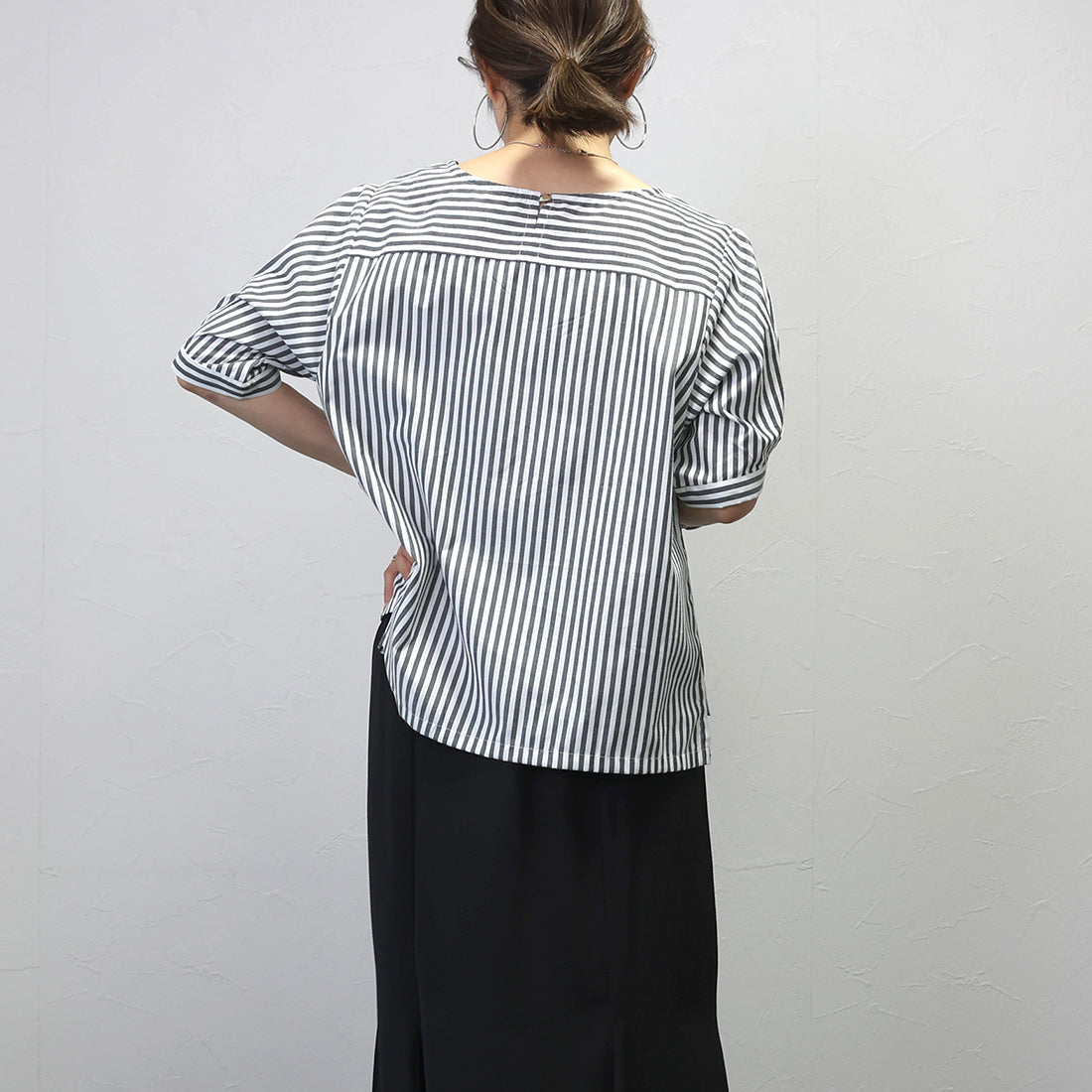 アレッタ ヴィータ Aletta vita T/Cストライプボートネック5分袖ブラウス (チャコール) チャコール