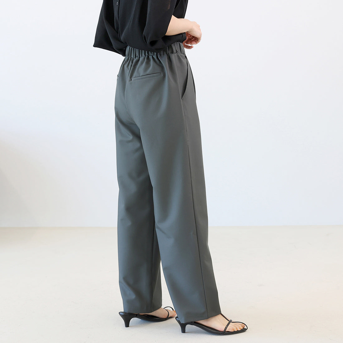 アレッタ ヴィータ Aletta vita エステルツイルタックセミワイドパンツ (グレー) グレー