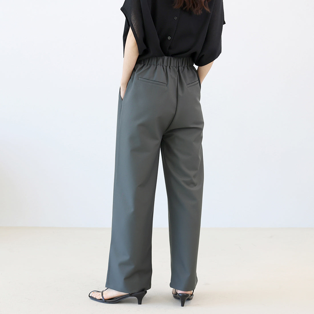 アレッタ ヴィータ Aletta vita エステルツイルタックセミワイドパンツ (グレー) グレー