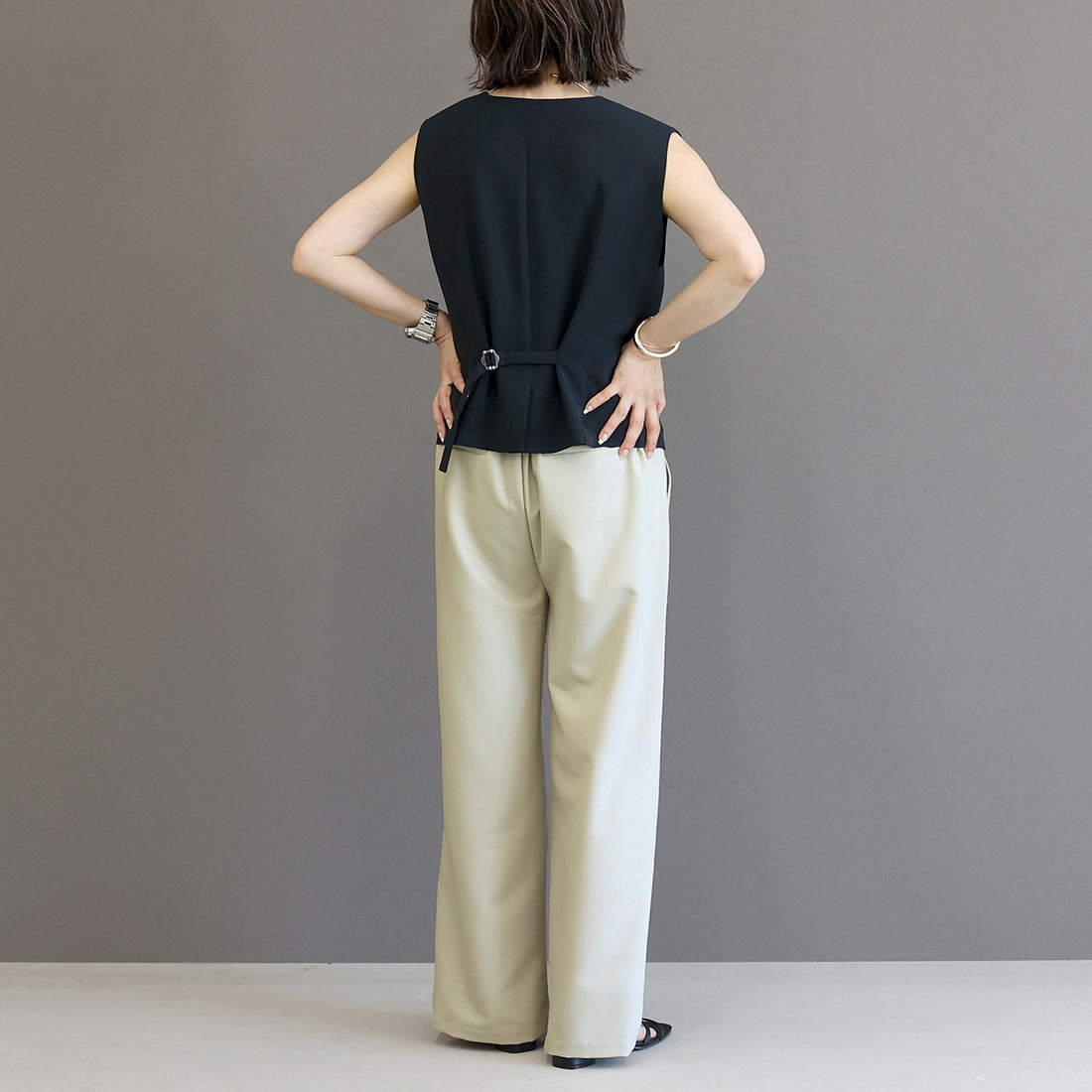 アレッタ ヴィータ Aletta vita エステルツイルタックセミワイドパンツ (グレー) グレー