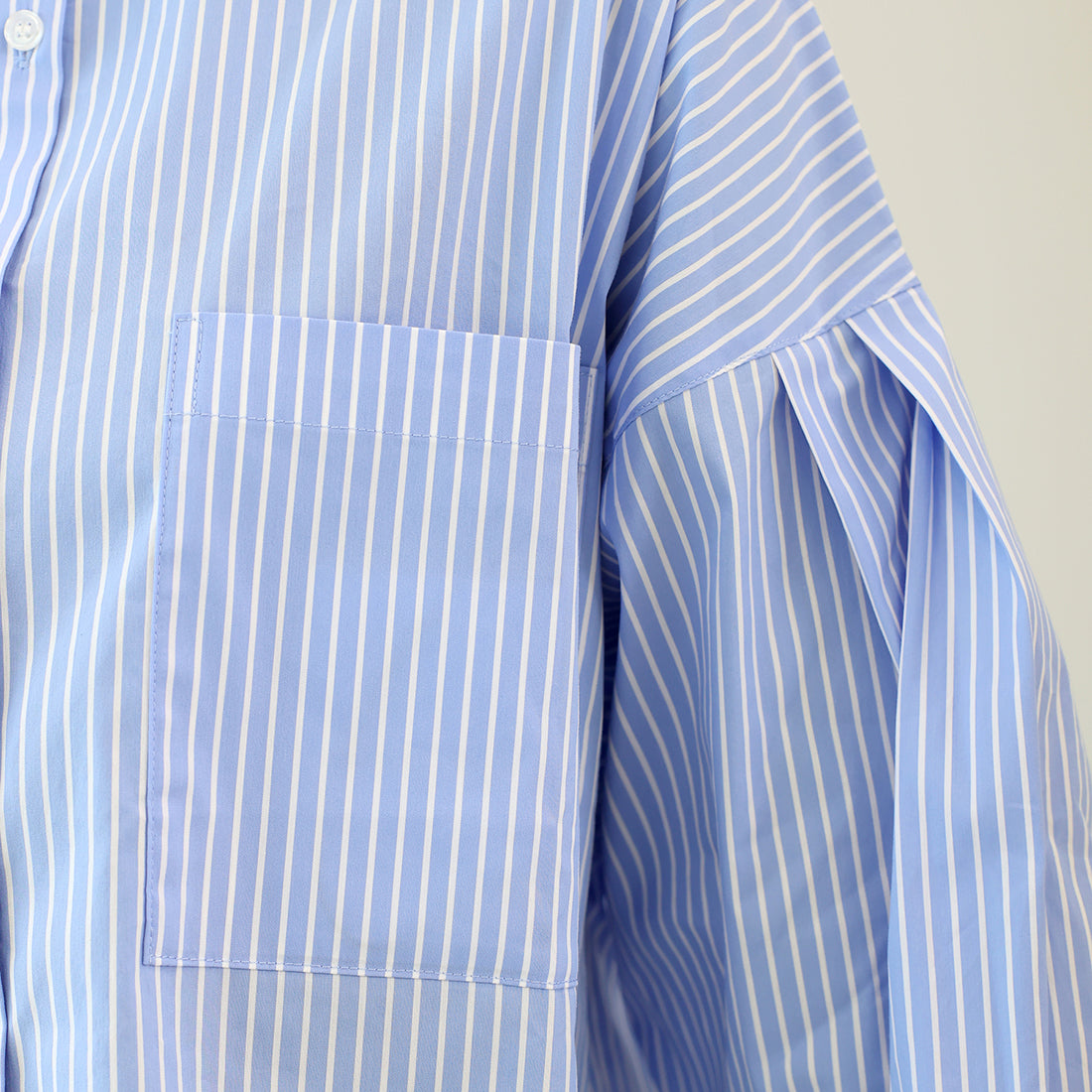 アレッタ ヴィータ Aletta vita 袖タックブロード長袖シャツ (オフホワイト) オフホワイト