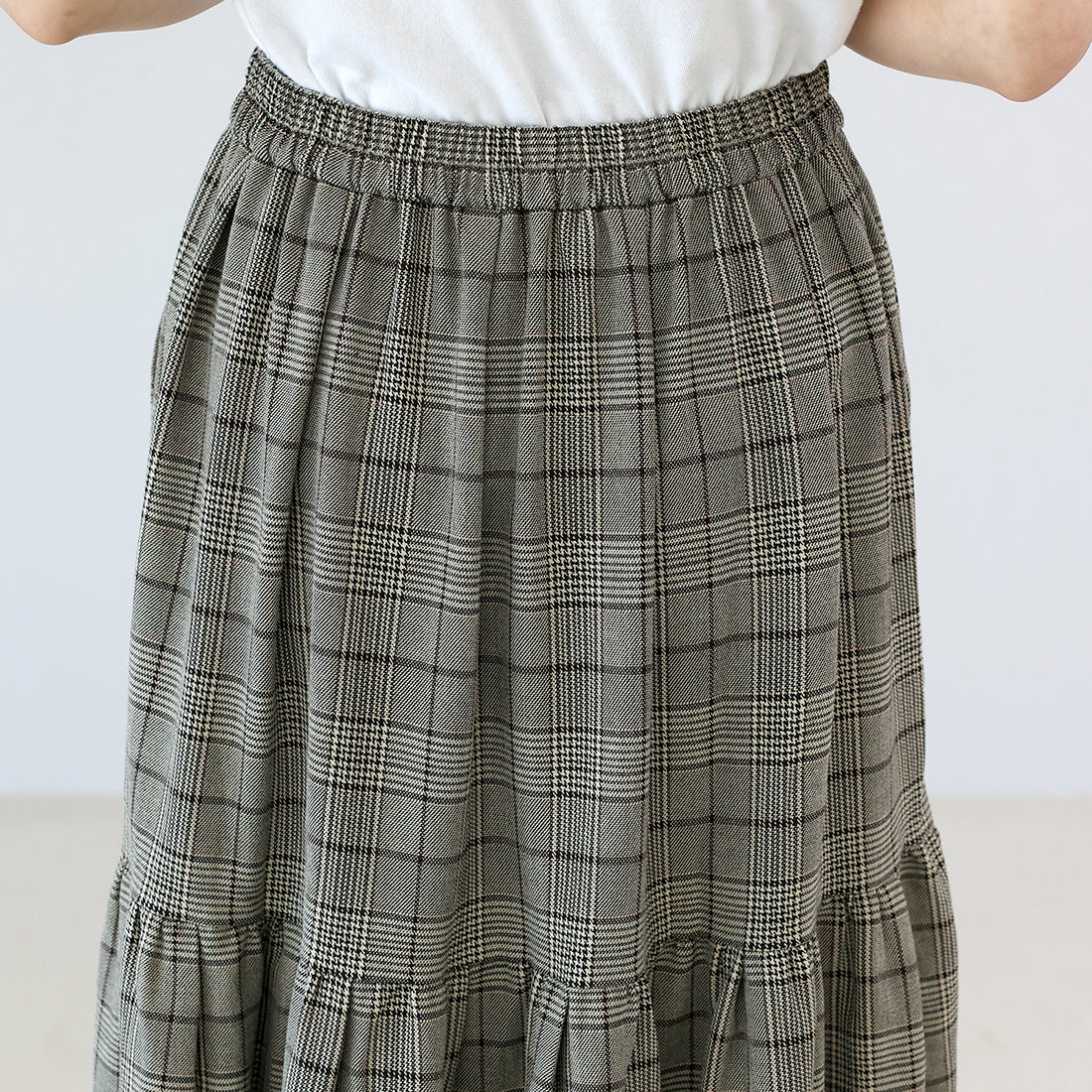 アレッタ ヴィータ Aletta vita 先染めチェックティアードスカート (チャコール) チャコール