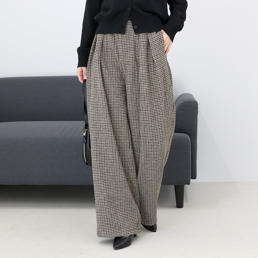 アレッタ ヴィータ Aletta vita ガンクラブチェックツータックワイドパンツ (ブラック) ブラック