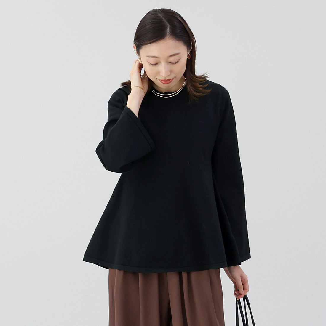 アレッタ ヴィータ Aletta vita フレアスリーブペプラムニットプルオーバー (ブラック) ブラック