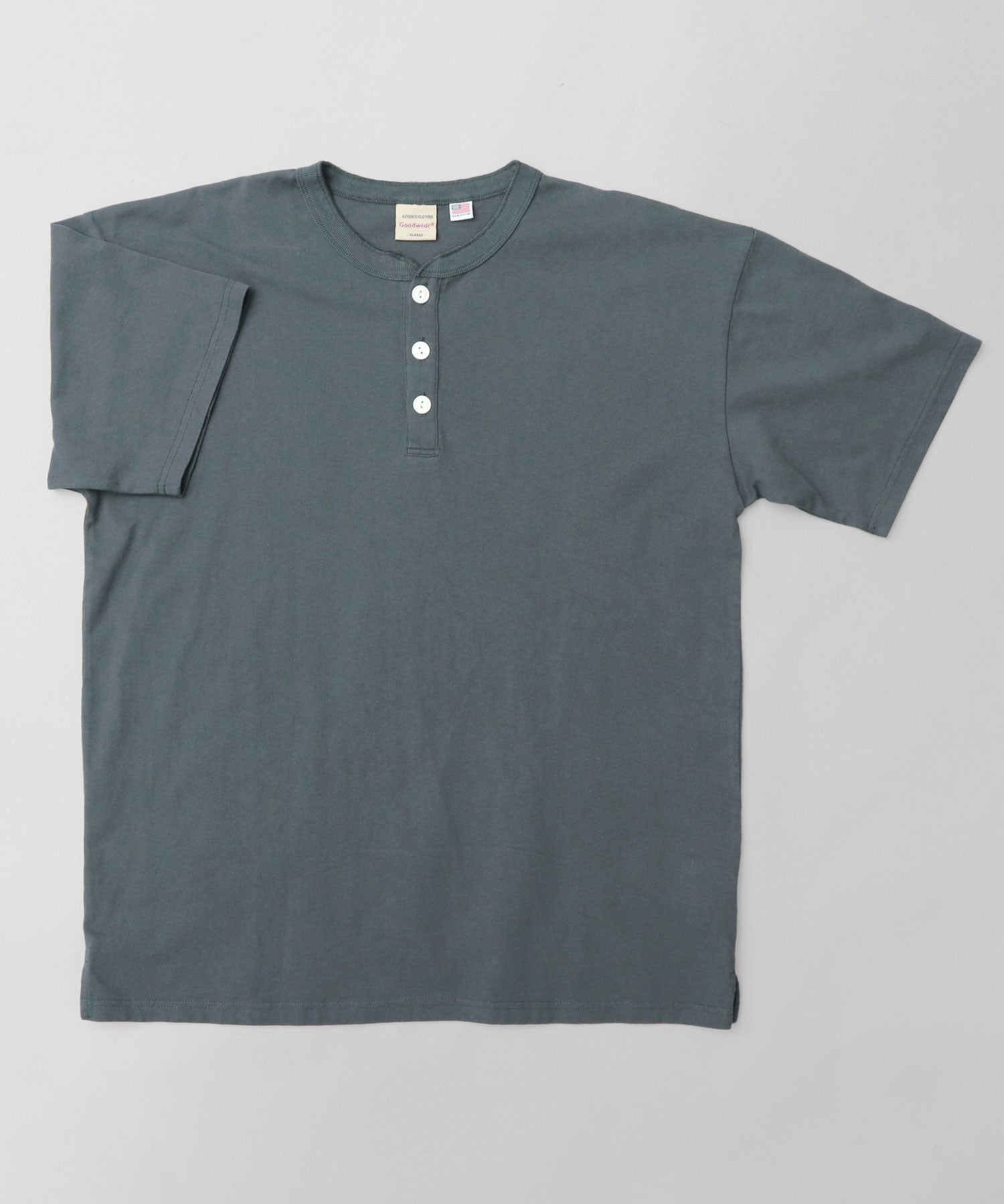GOODWEAR 美國棉質亨利領 T 卹 短袖常規廓形羈扣 T 卹