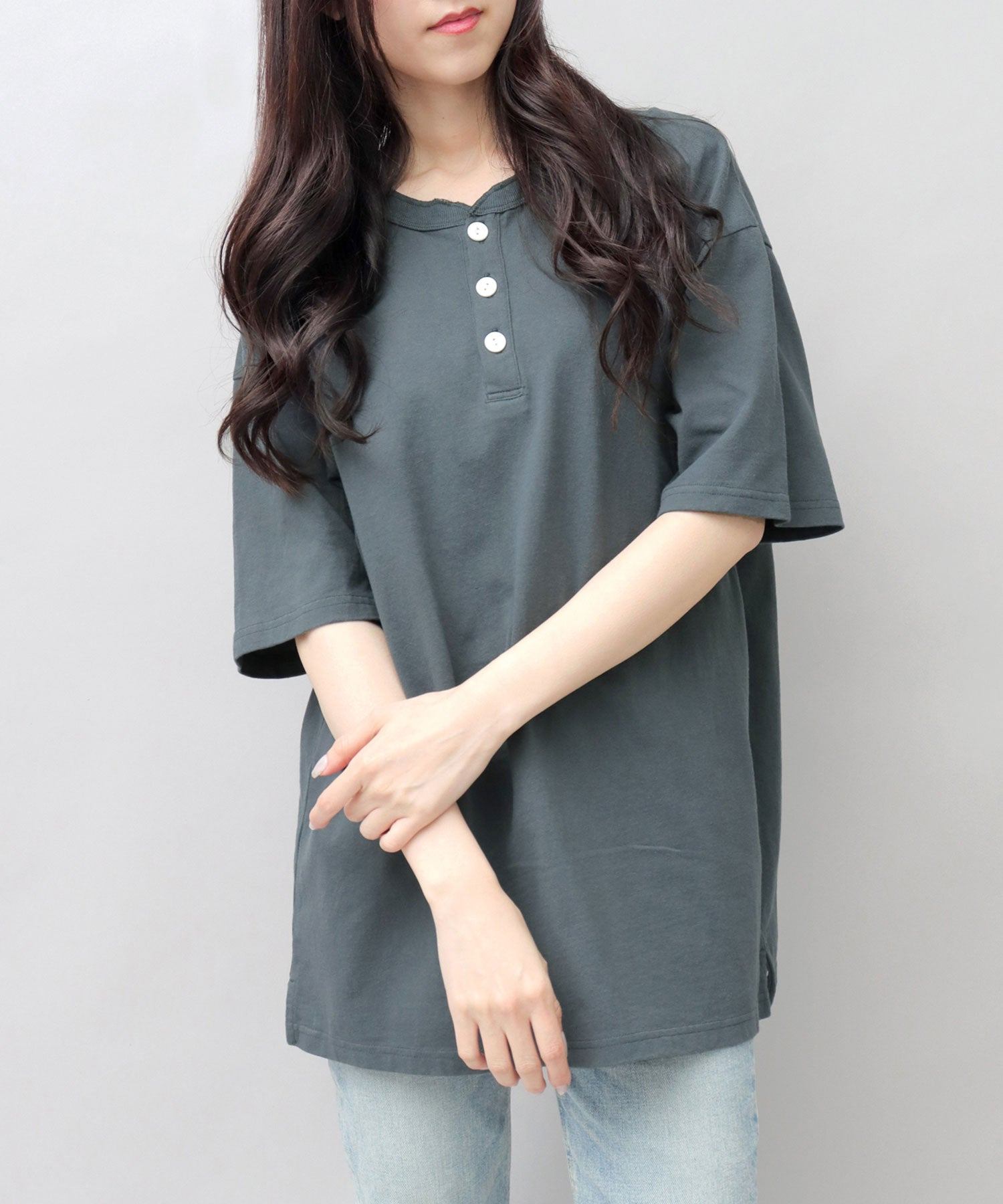 GOODWEAR 美國棉質亨利領 T 卹 短袖常規廓形羈扣 T 卹