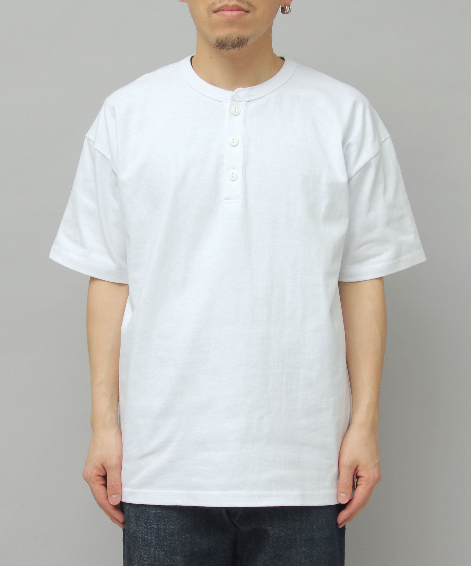 GOODWEAR 美國棉質亨利領 T 卹 短袖常規廓形羈扣 T 卹