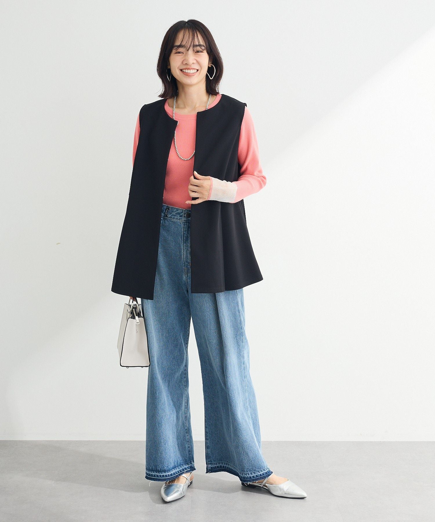 グリーン パークス Green Parks タックワイドデニムパンツ (ホワイト) ホワイト