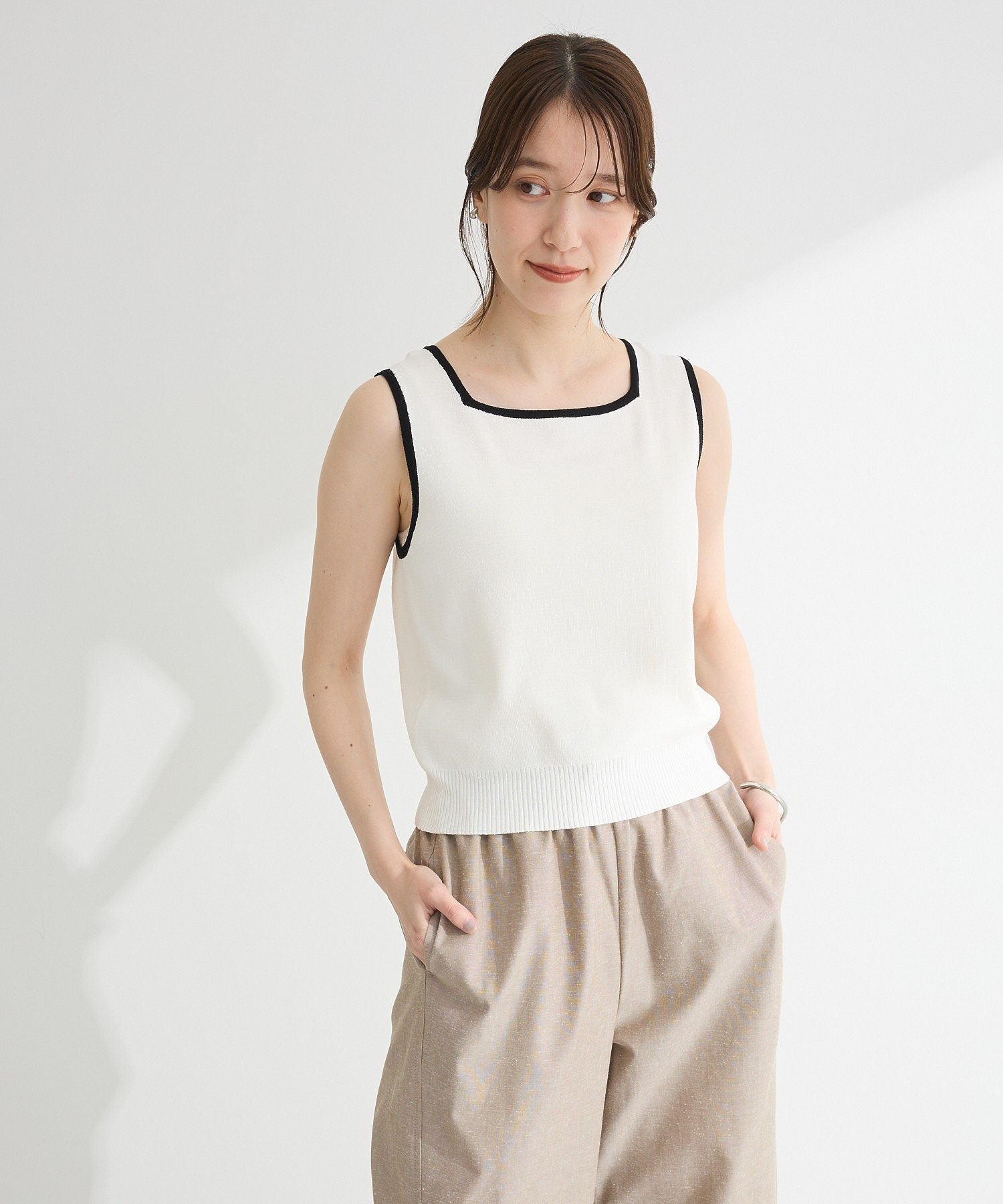 グリーン パークス Green Parks ・ELENCARE DUE バイカラーニットタンク (カーキ) カーキ