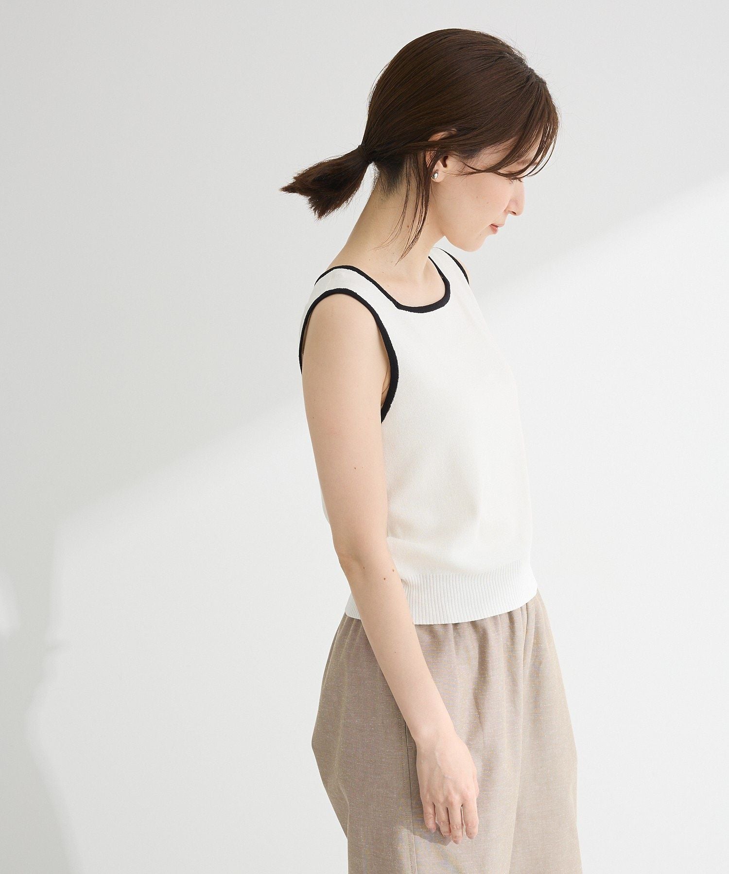 グリーン パークス Green Parks ・ELENCARE DUE バイカラーニットタンク (カーキ) カーキ