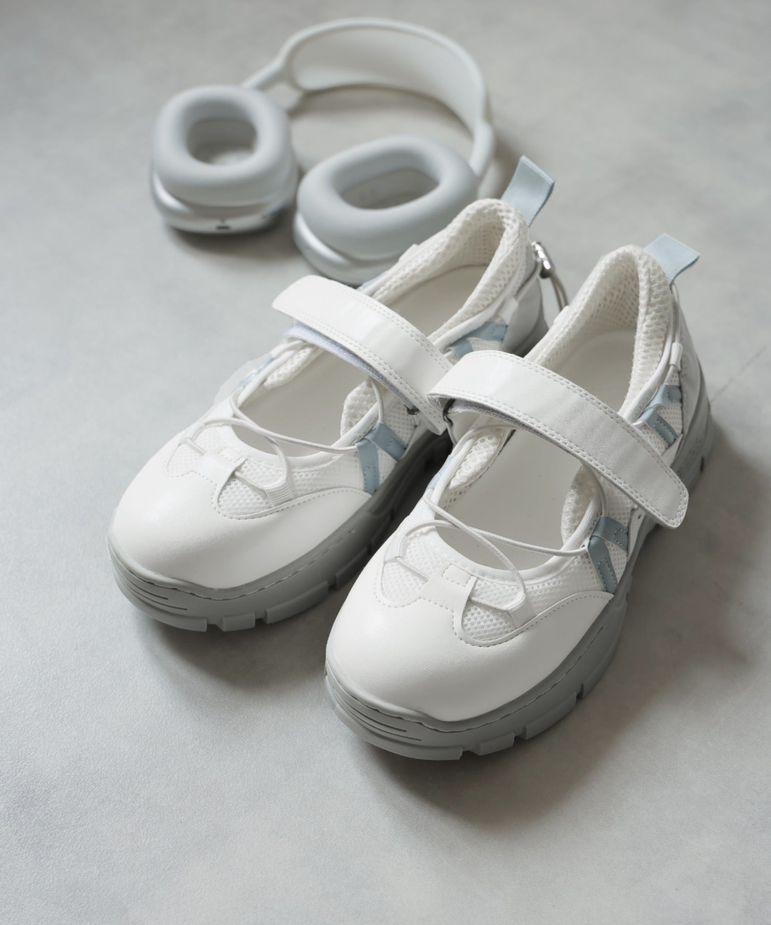 ガーリードール Girly Doll バレエデザインベルトスニーカー (ホワイト) ホワイト