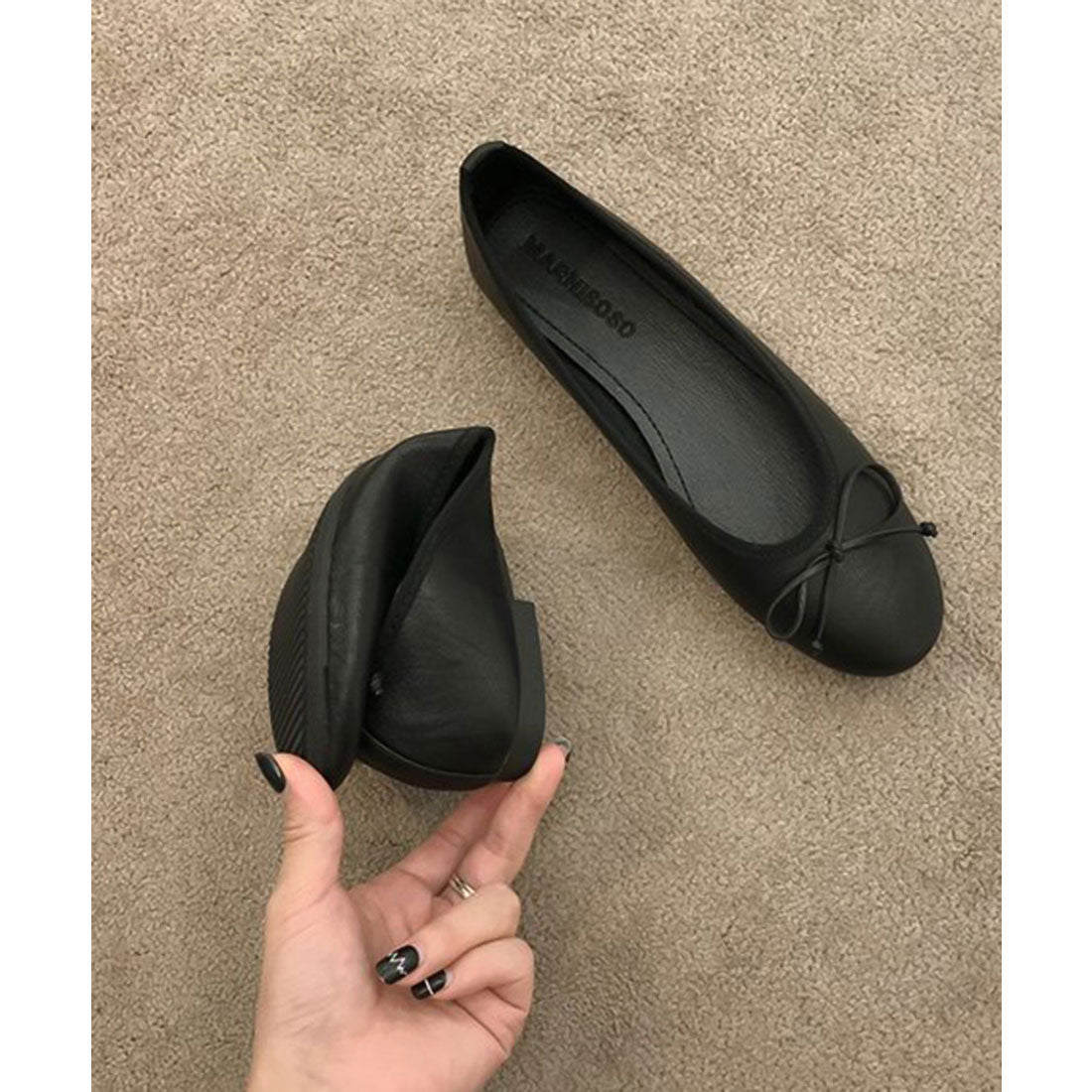 Girly Doll - Stylish and stylish. Ribbon flat ballet shoes