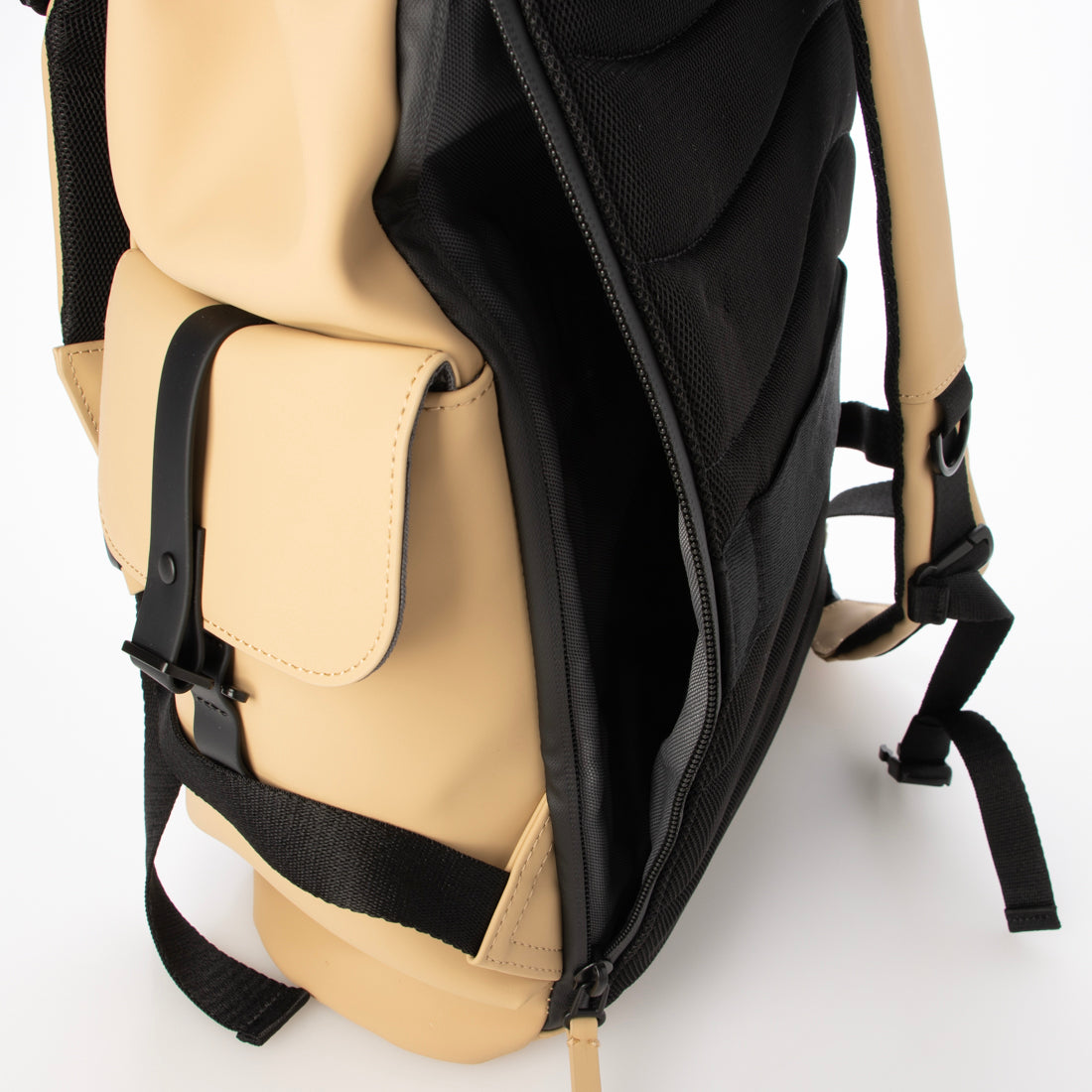 ガストンルーガ GASTON LUGA 【限定モデル】GASTONLUGAUtilityBackpack (ラテ) ラテ