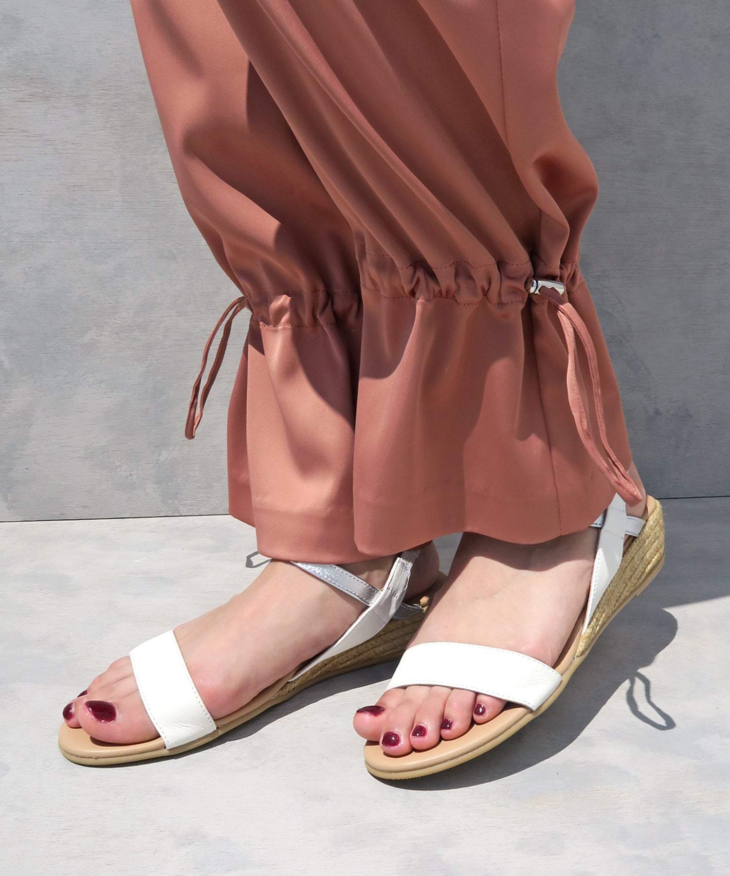 Gaimo Bicolor Strap Sandals