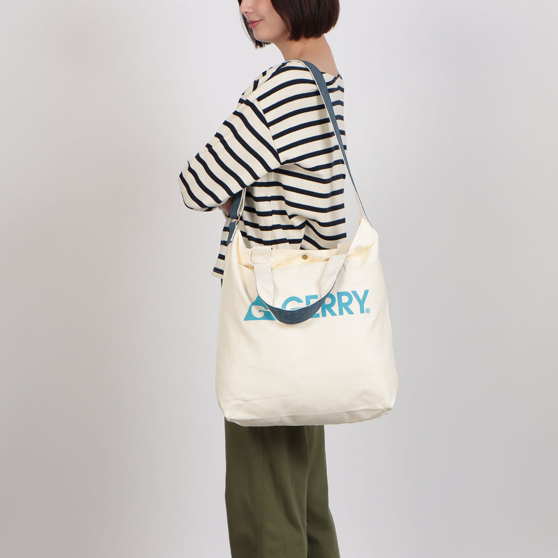 ジェリー GERRY キャンバスショルダー (ブラック) ブラック