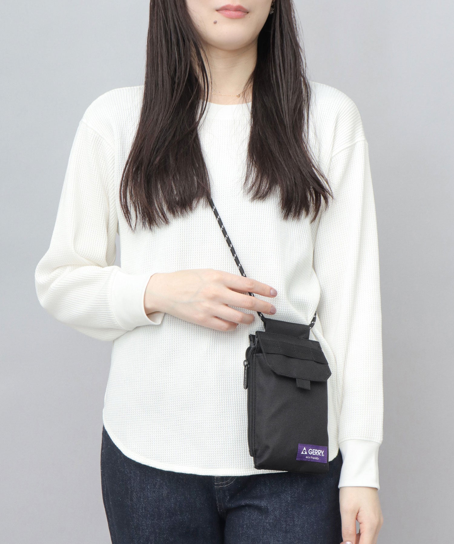 ジェリー GERRY 撥水加工 リサイクルポリエステル スマホ マルチミニショルダーバッグ (ベージュ) ベージュ