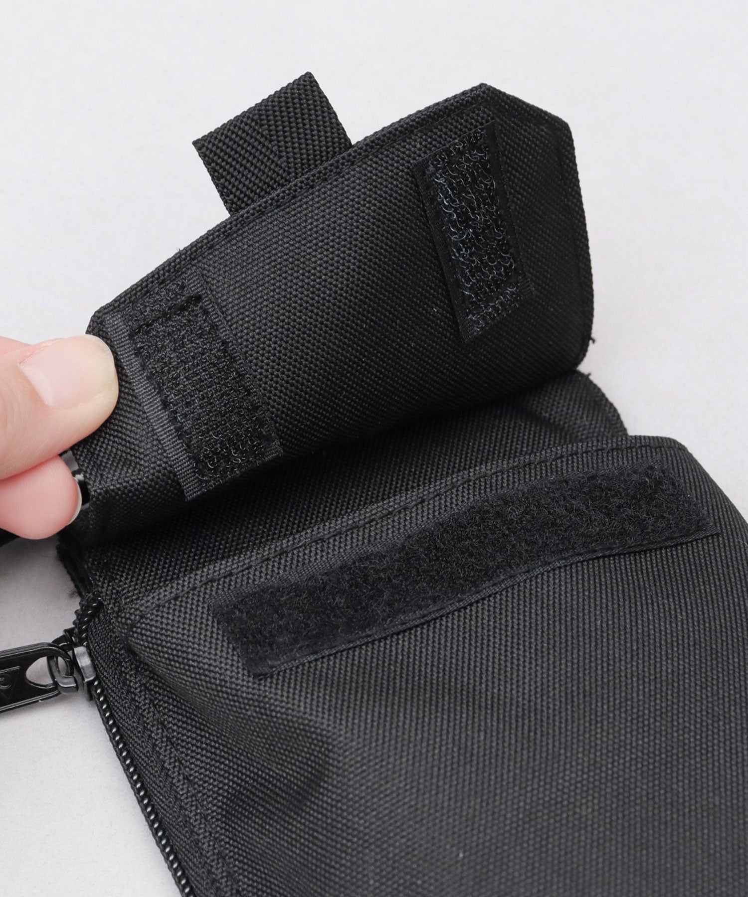 ジェリー GERRY 撥水加工 リサイクルポリエステル スマホ マルチミニショルダーバッグ (ベージュ) ベージュ