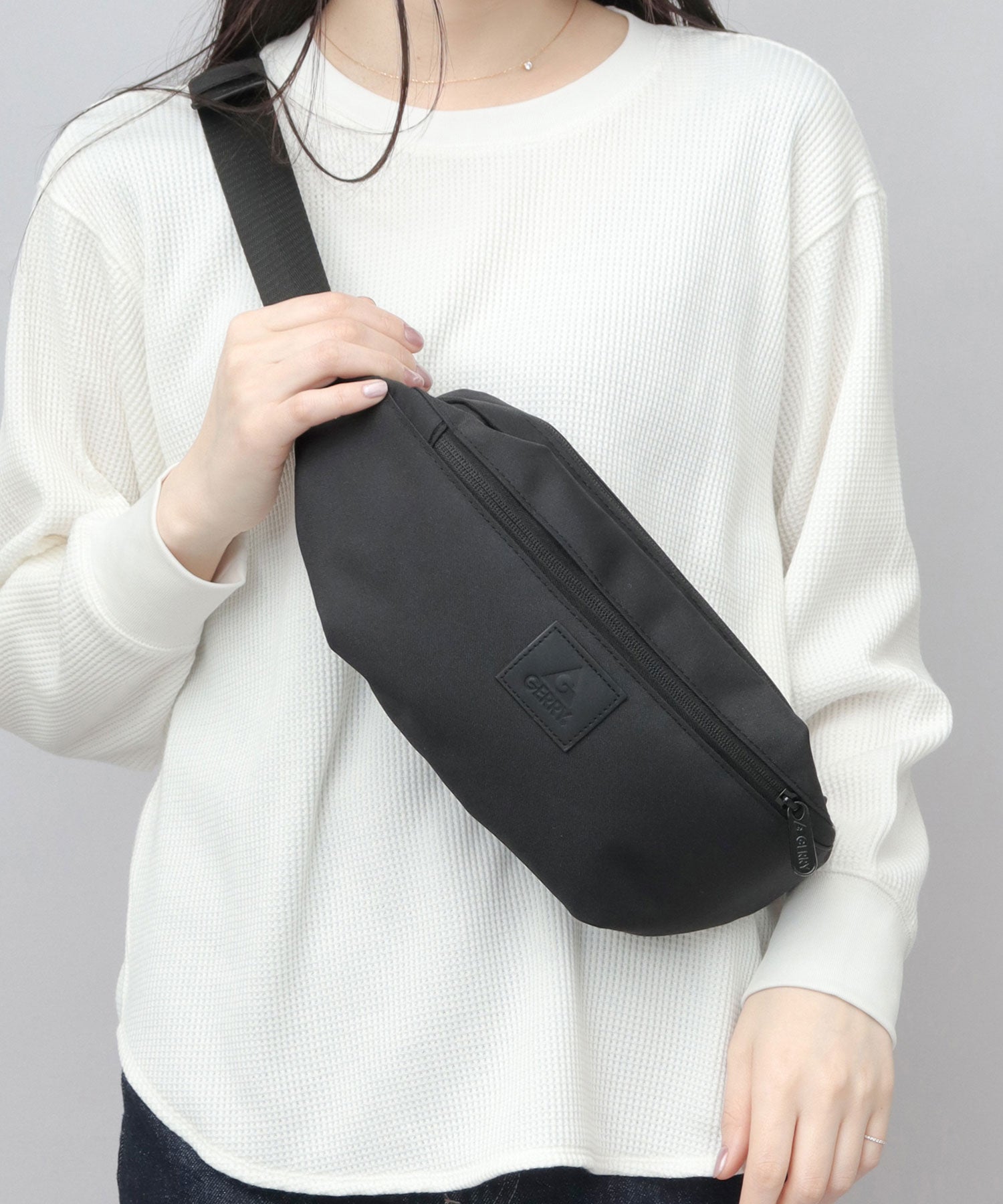 ジェリー GERRY 撥水加工 ウエスト ボディバッグ (ブラック) ブラック