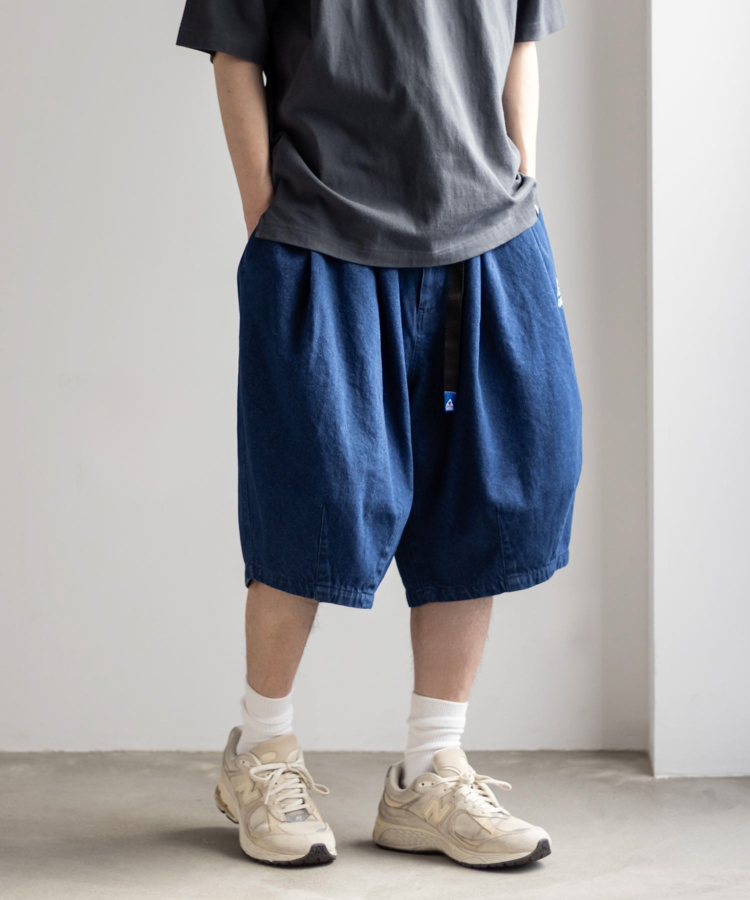 ジェリー GERRY タックワイドショートパンツ (ベージュ) ベージュ