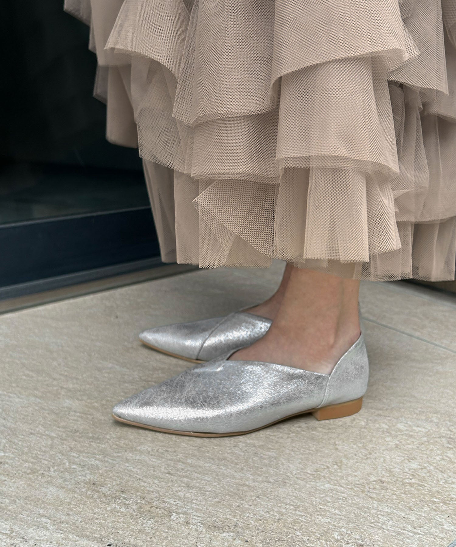 ガール GIRL フェイクレザー Vカット フラットパンプス 結婚式 ヒール オフィス 歩きやすい シューズ (シルバー) シルバー