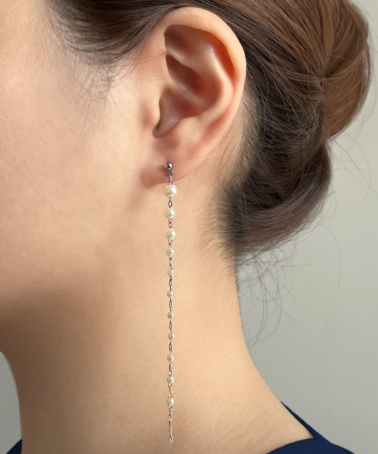 ガール GIRL パール チェーン ロングピアス ゴールド シルバー 両耳 結婚式 (シルバー) シルバー