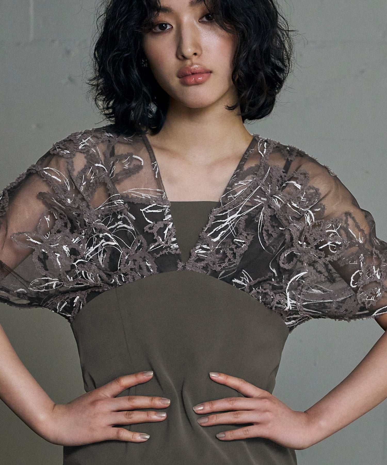 ガール GIRL フェザーフラワードロップショルダー ロング 結婚式 ワンピース パーティードレス オケージョンドレス お呼ばれ 二次会 成人式 同窓会 (チャコールグレー) チャコールグレー