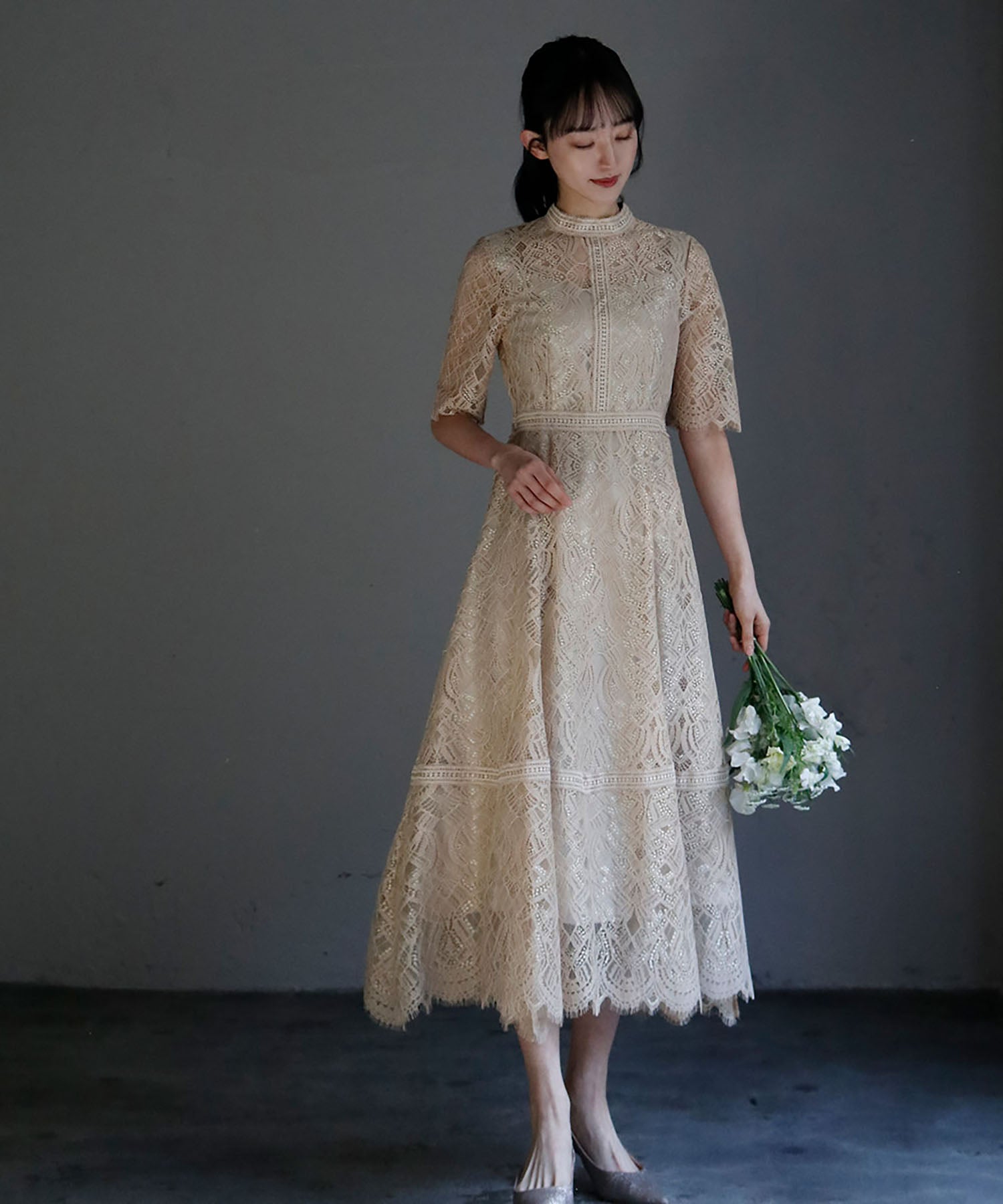 ガール GIRL プチハイネックレース切替ハイウエストミモレ丈ワンピースドレス (ベージュ) ベージュ