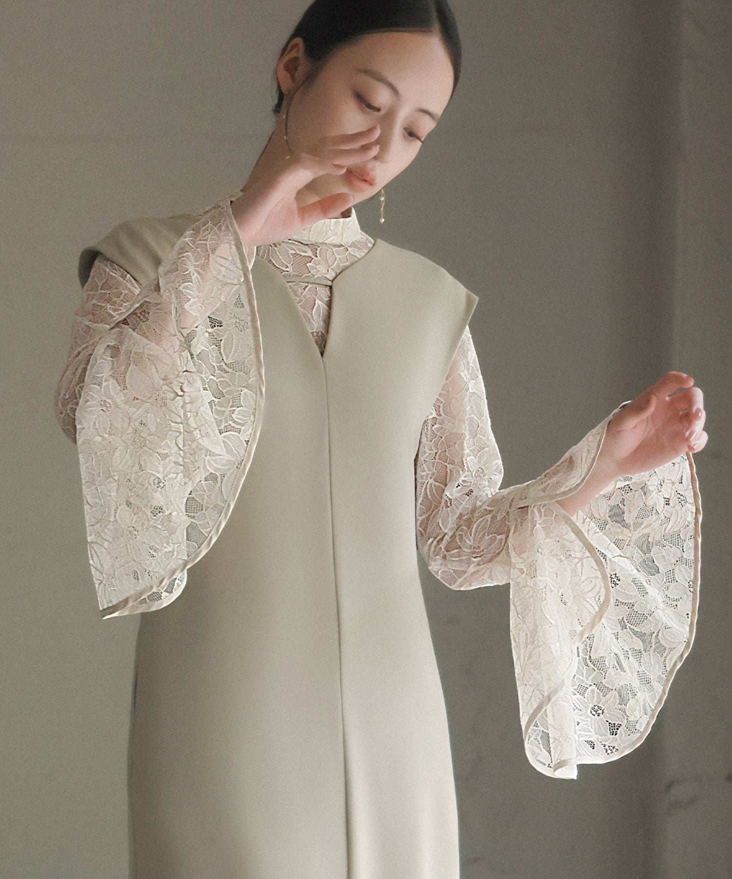 Girl Lace Bell Sleeve Blouse and Jumper Skirt Layered Mermaid Long Wedding Dress Party Dress Occasion Dress Invitation Second Party Coming of Age Ceremony Reunion Maternity Pregnant