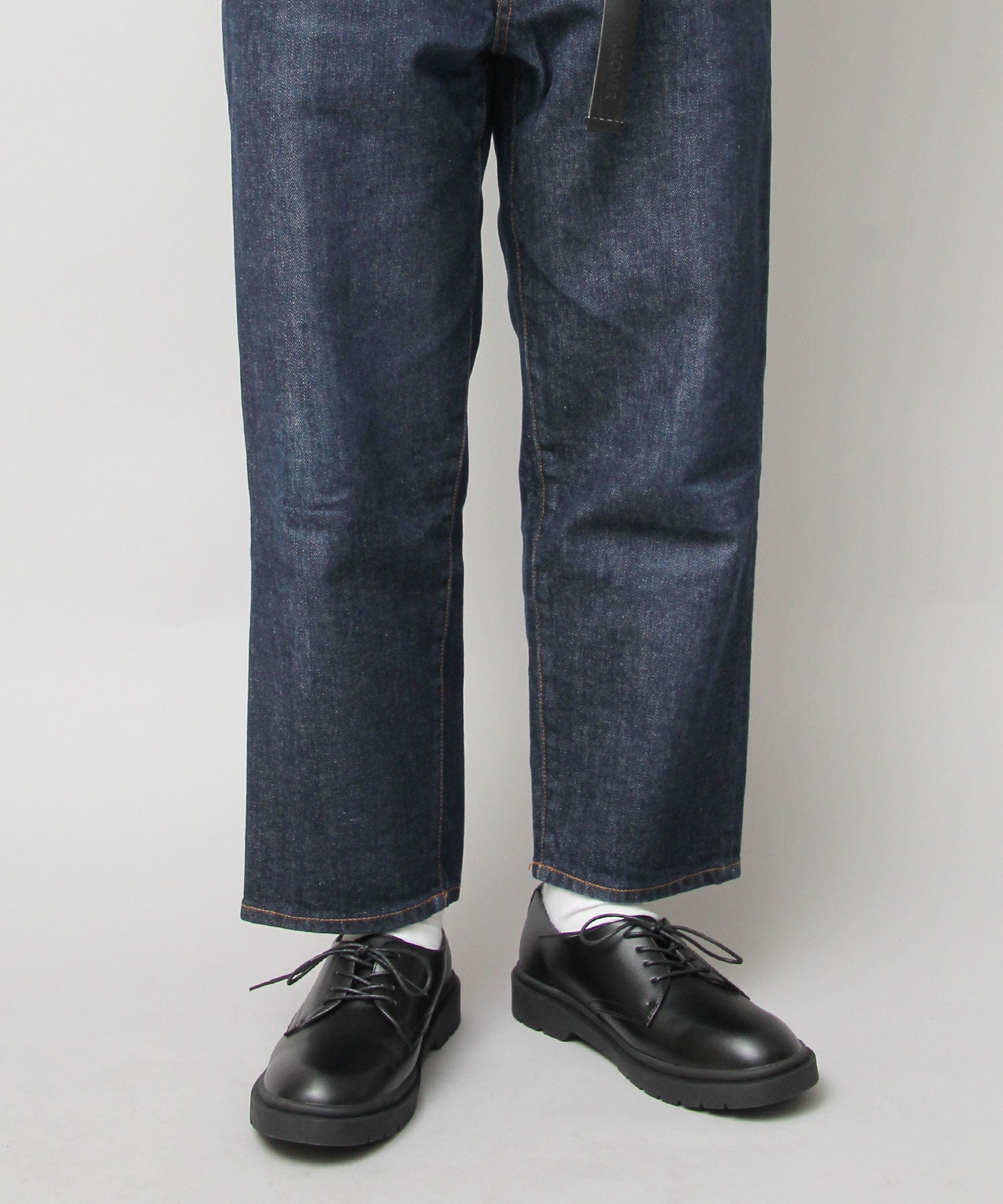 glabella 牛津鞋繫帶假皮革黑色