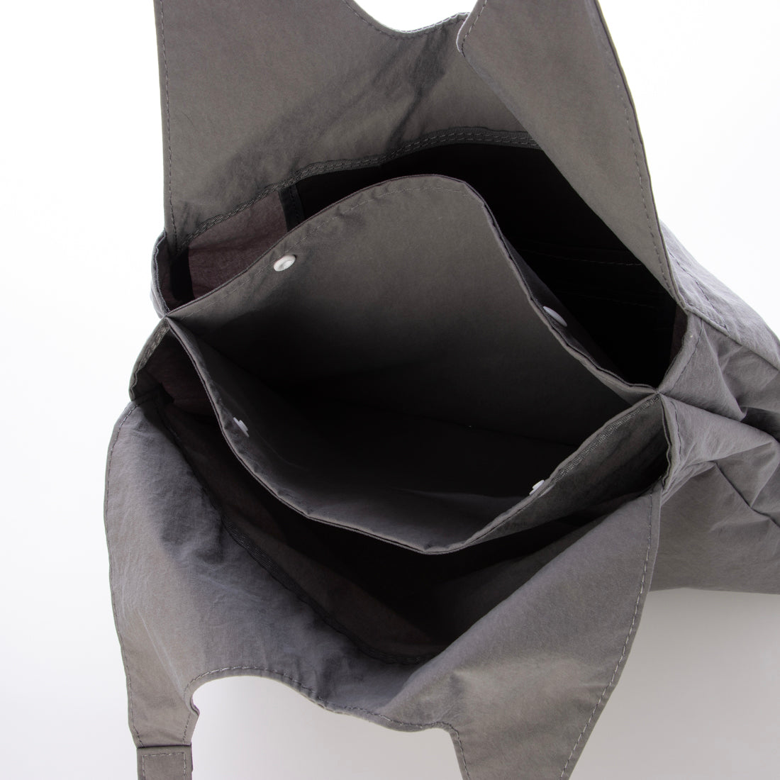 メゾンキャンバス MAISON CANVVAS M1158 NYLON TOTE (グレー) グレー