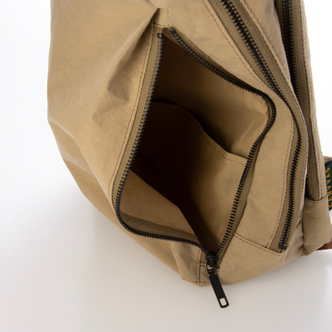 メゾンキャンバス MAISON CANVVAS M1139 NYLON BACKPACK S (ベージュ) ベージュ