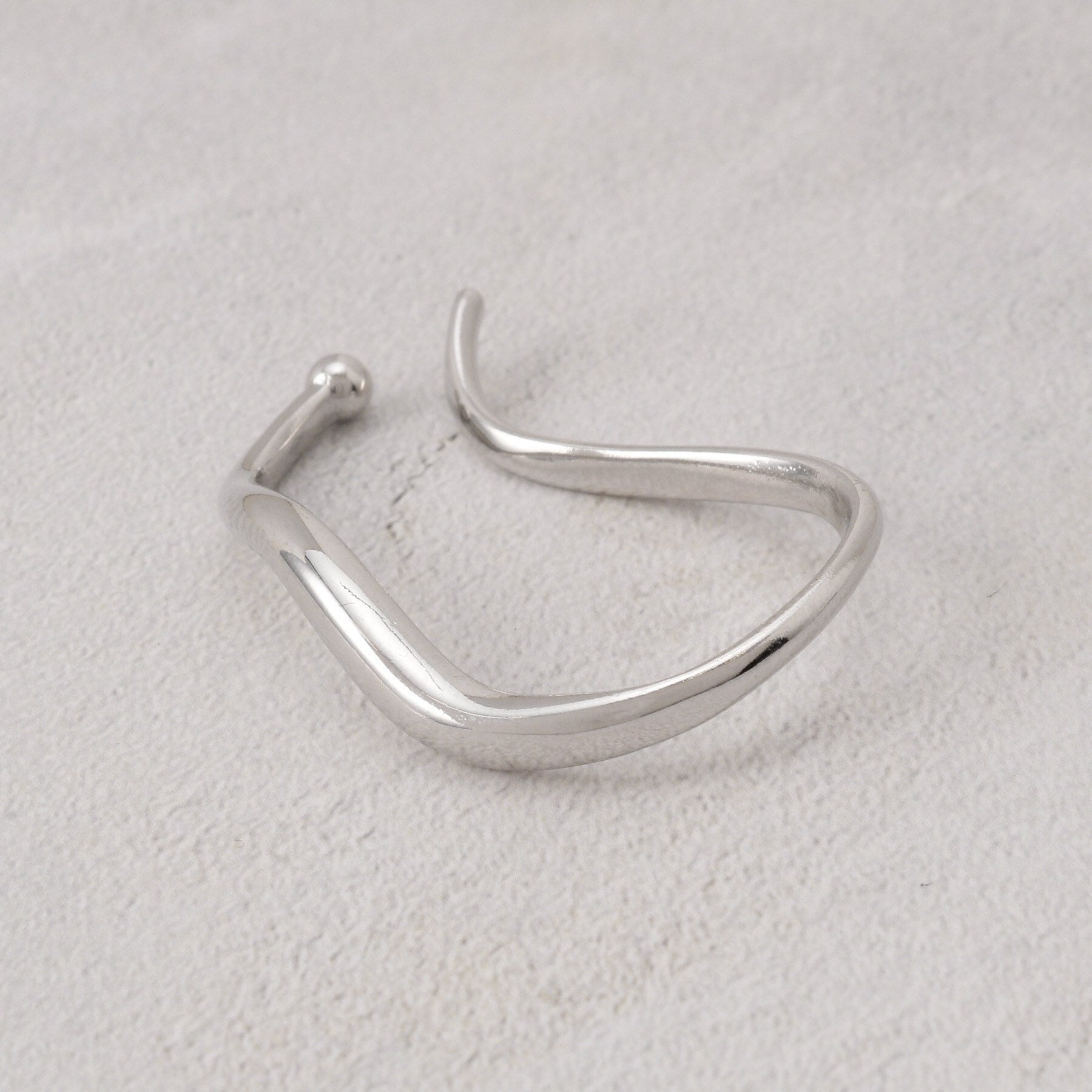 グローブ grove オーバルメタルイヤーカフ (ゴールド(007)) ゴールド(007)