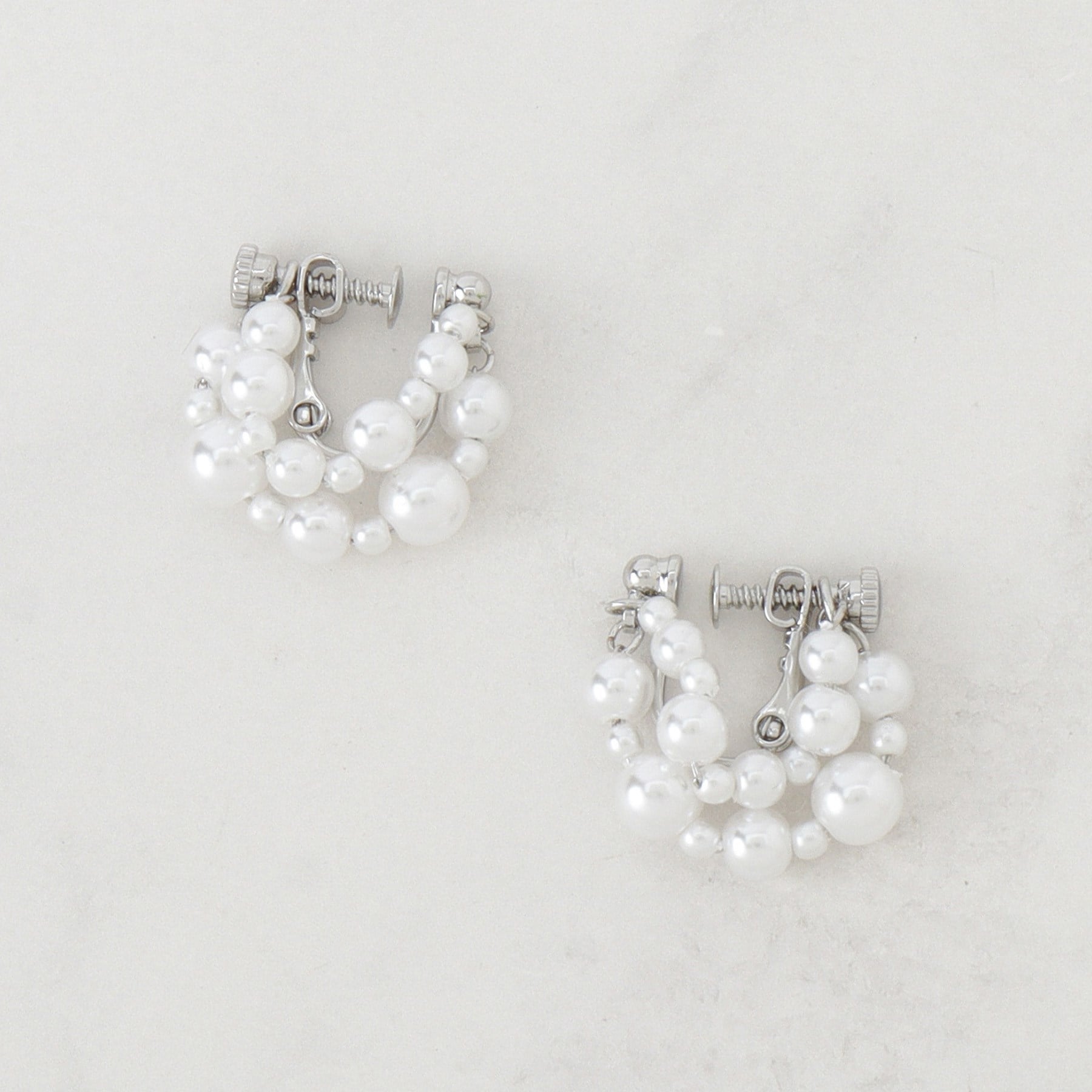 グローブ grove メニーパール調イヤリング (シルバー(006)) シルバー(006)