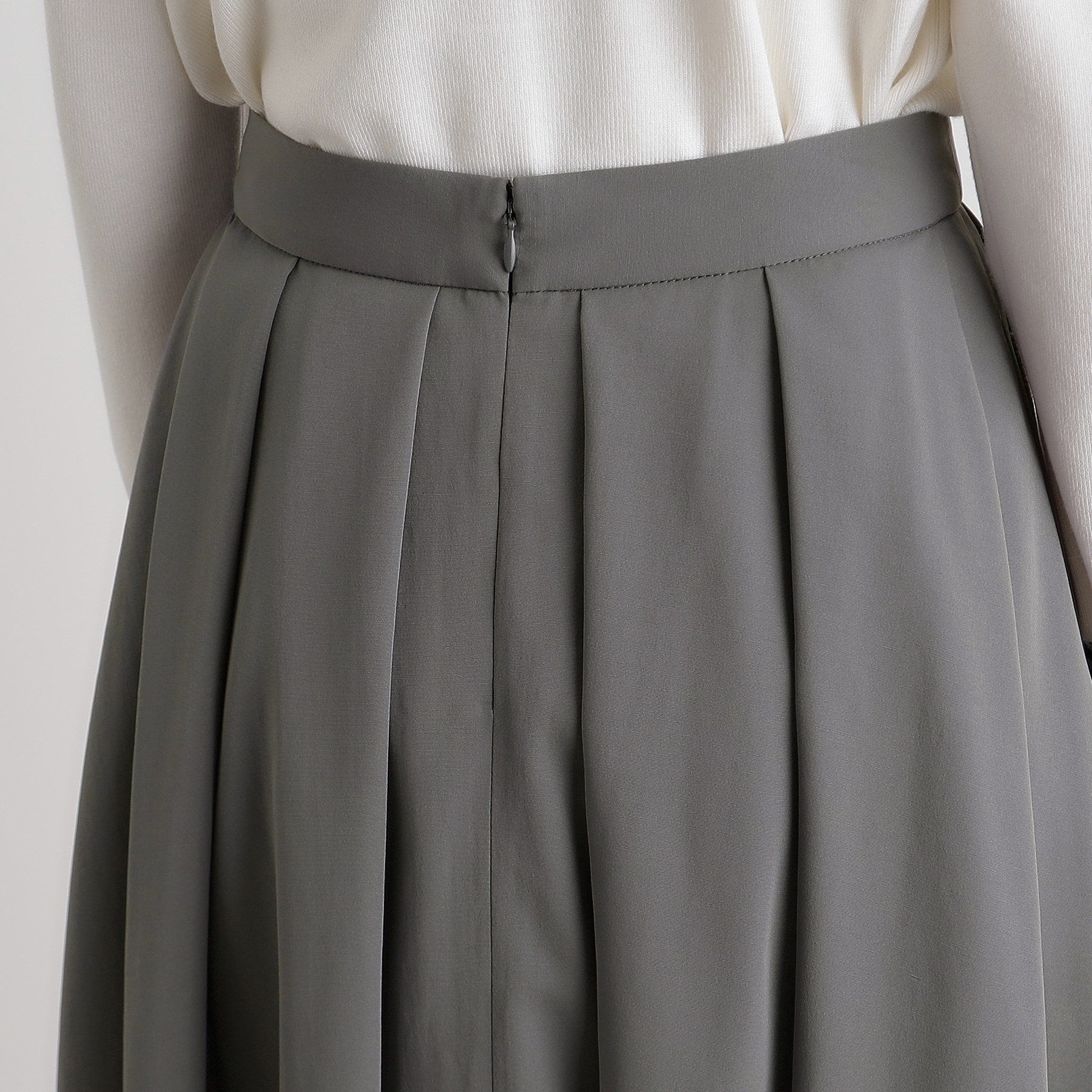 グローブ grove イレギュラータックフレアスカート (チャコールグレー(013)) チャコールグレー(013)