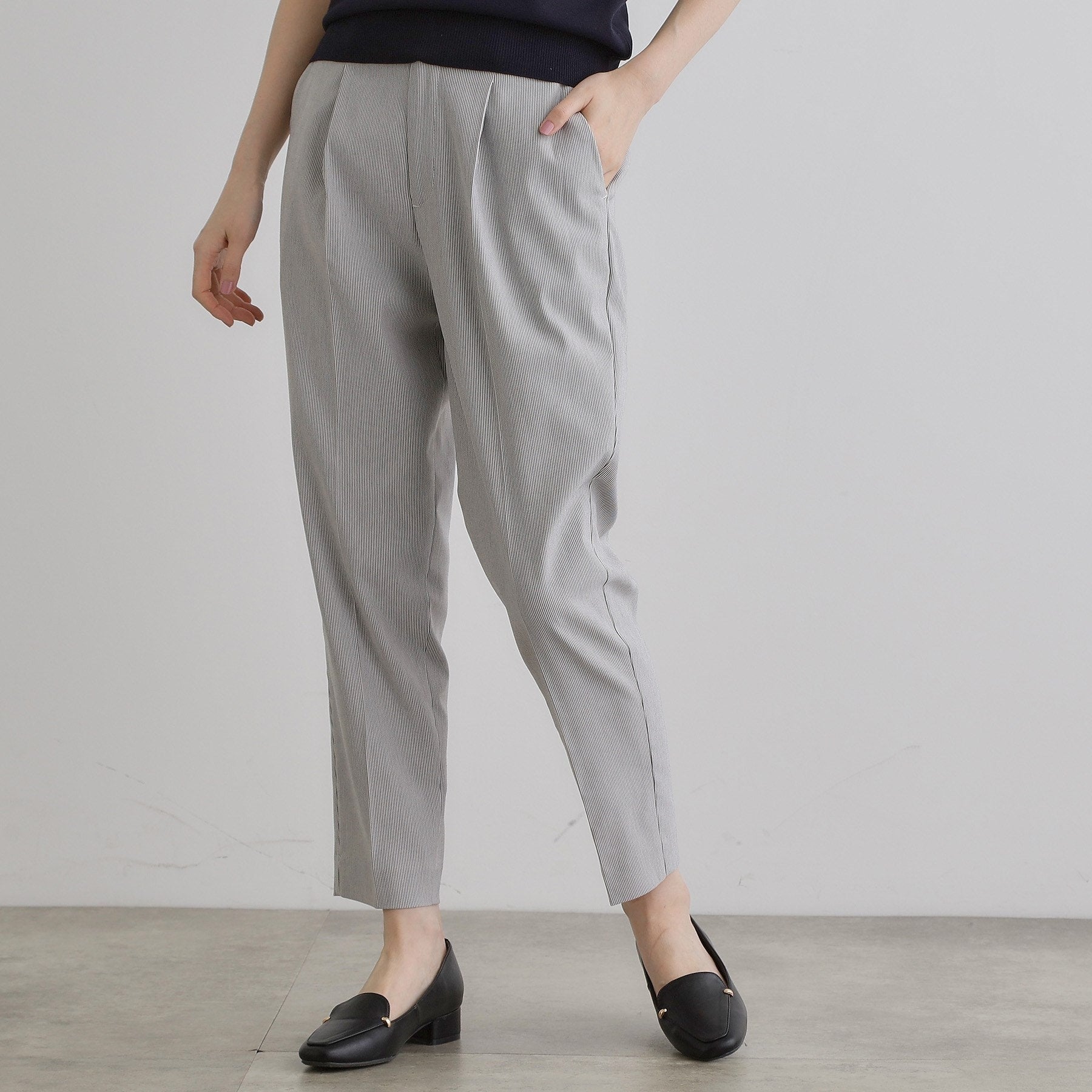 グローブ grove 【接触冷感】ハイパーストレッチテーパード (ブルー(093)) ブルー(093)