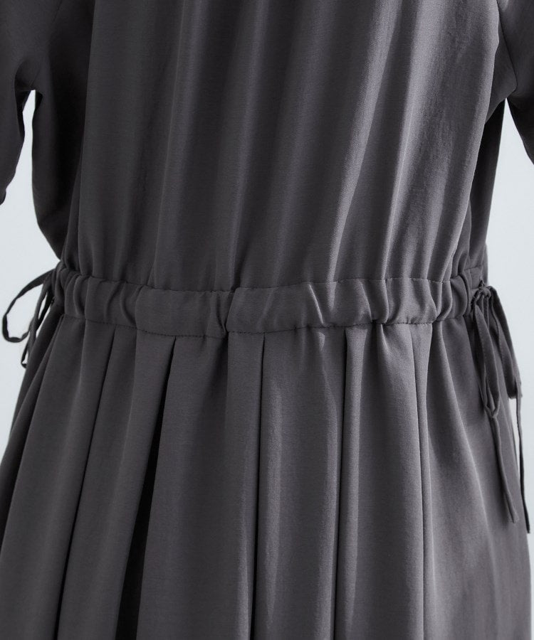 グローブ grove 【撥水】スパンボイルフレアスリーブワンピース (チャコールグレー(014)) チャコールグレー(014)